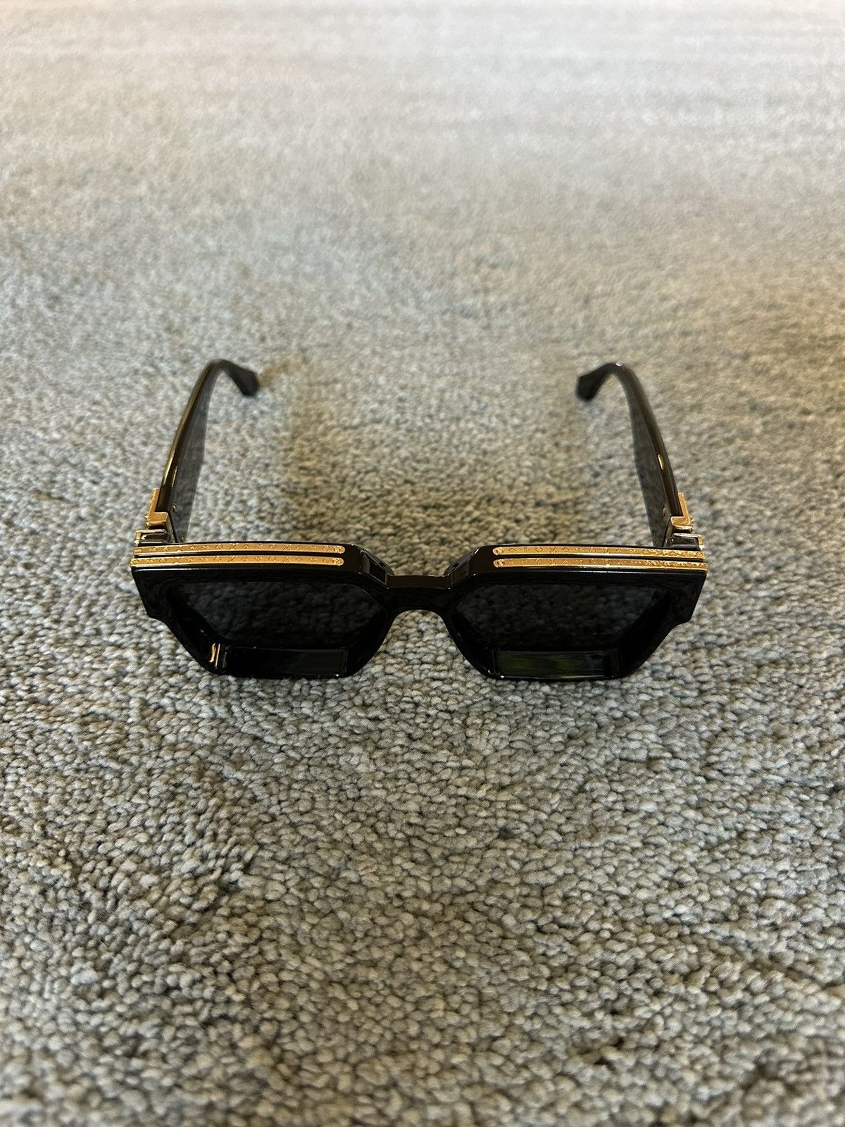 Louis Vuitton Louis Vuitton Millionaires Virgil Abloh Sunglasses Size ONE SIZE - 2 Thumbnail