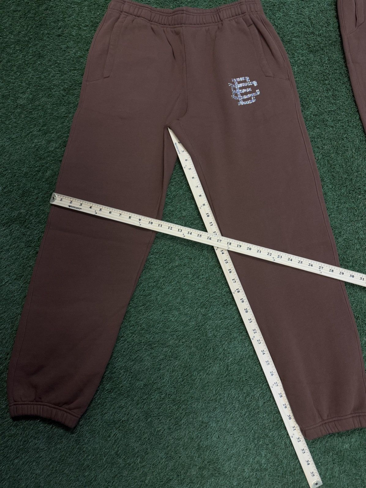 Eric Emanuel × Swarovski Eric Emanuel x Swarovski Sweatpants Size XXL (NEW) RARE Size US 36 / EU 52 - 11 Thumbnail