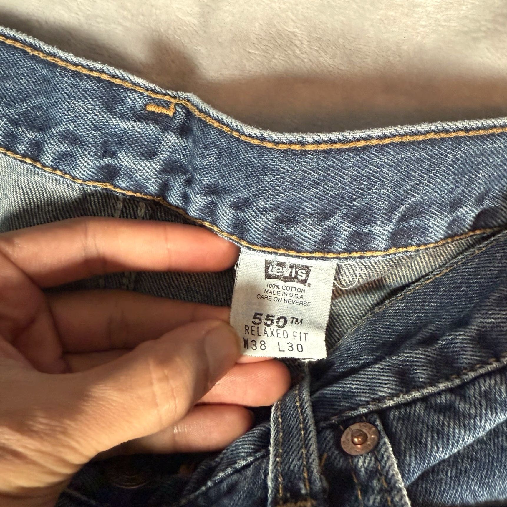 Levi's VINTAGE Levi's 550 Jeans Men 36 Relaxed Fit Denim 30 Inseam Blue USA Made 90s Style Mens Size US 36 / EU 52 - 4 Thumbnail