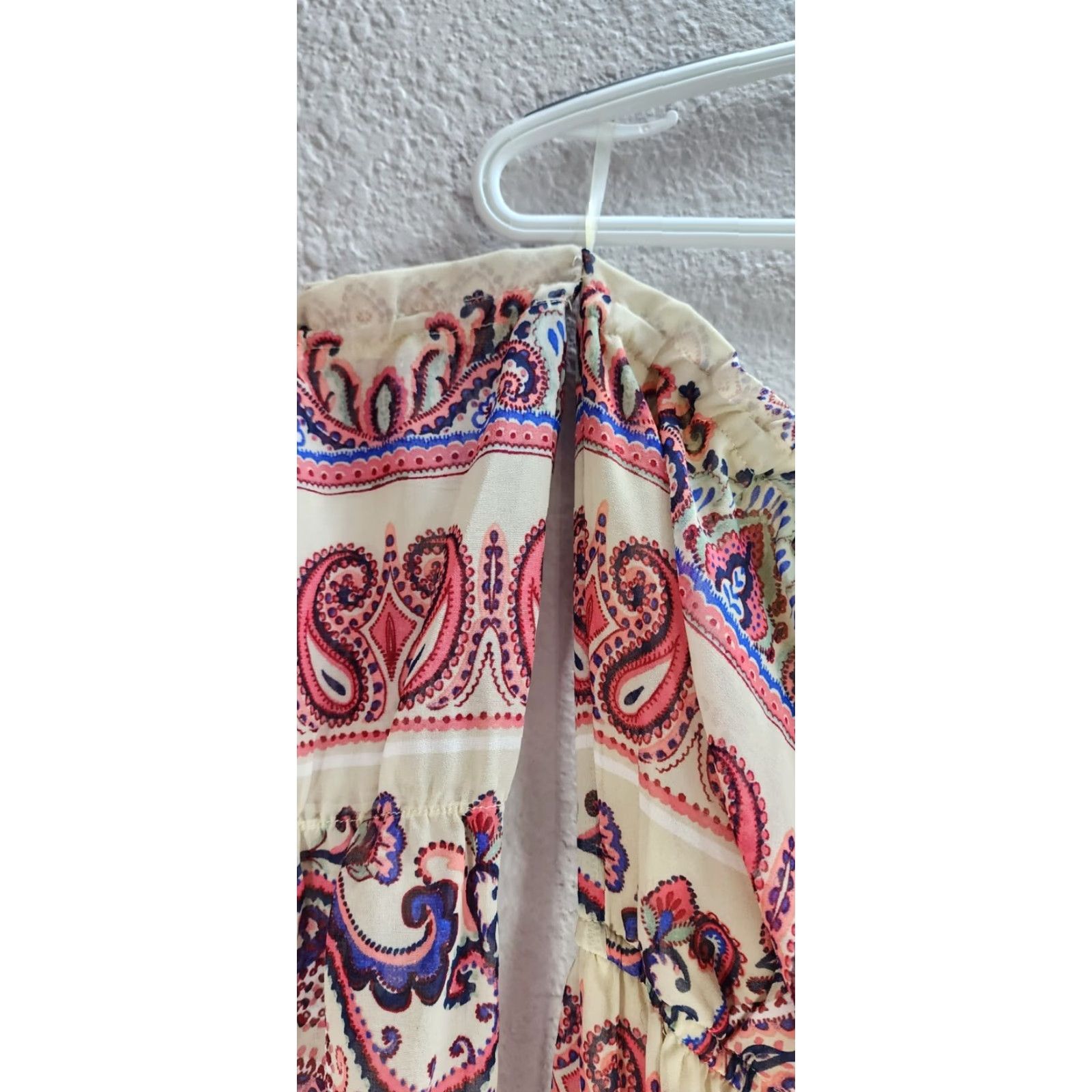 Vintage Love Reign Off the Shoulder Long Flare Ruffle Dress Beige Red Paisley Floral L NWT Lip? No—keep words exact. Size L / US 10 / IT 46 - 4 Thumbnail