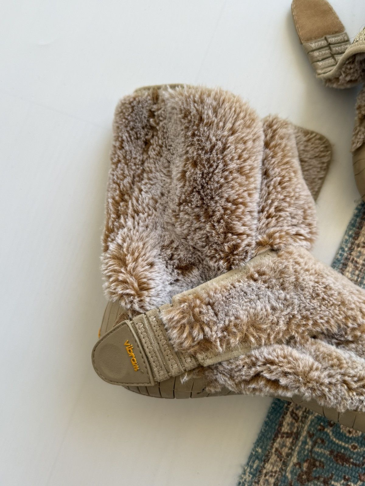 Vibram Furoshiki Vibram Fivefinger Fur Lapland Shoes Size 36-37 Size US 6.5 / IT 36.5 - 3 Thumbnail