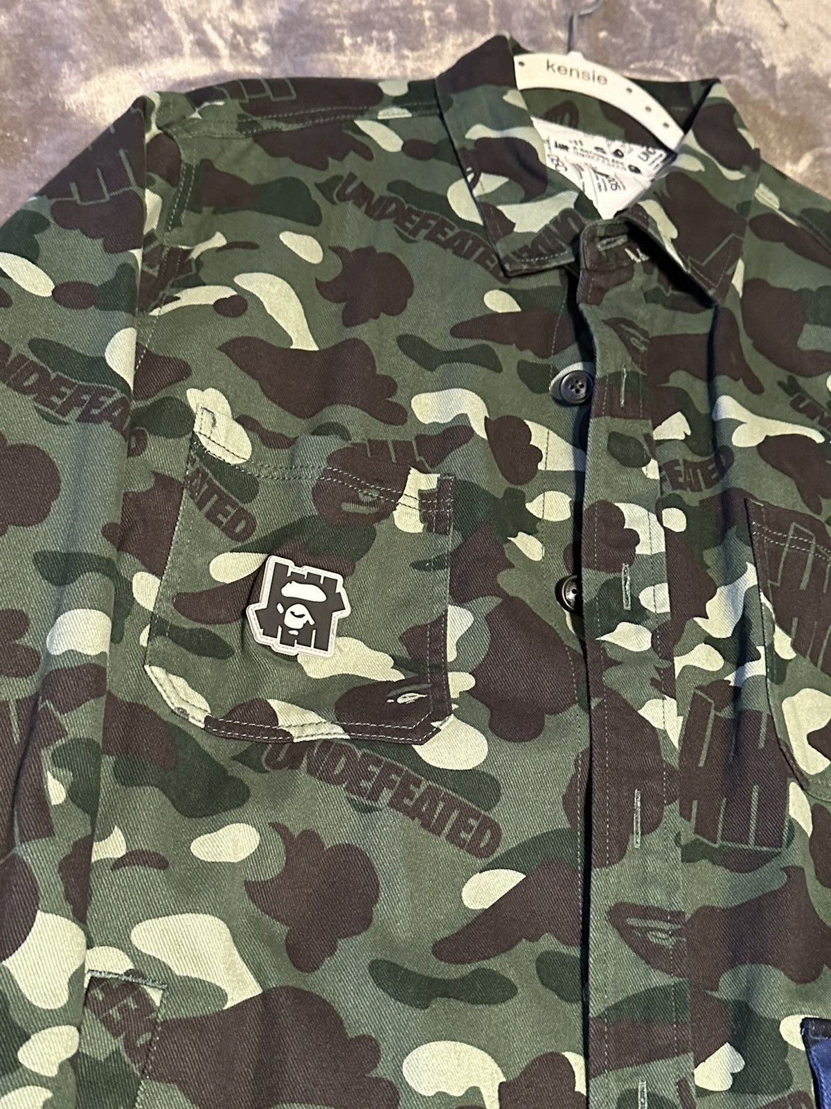 Bape × Undefeated Bape x Undefeated Color Camo Flannel Jacket Size US XXL / EU 58 / 5 - 1 Thumbnail