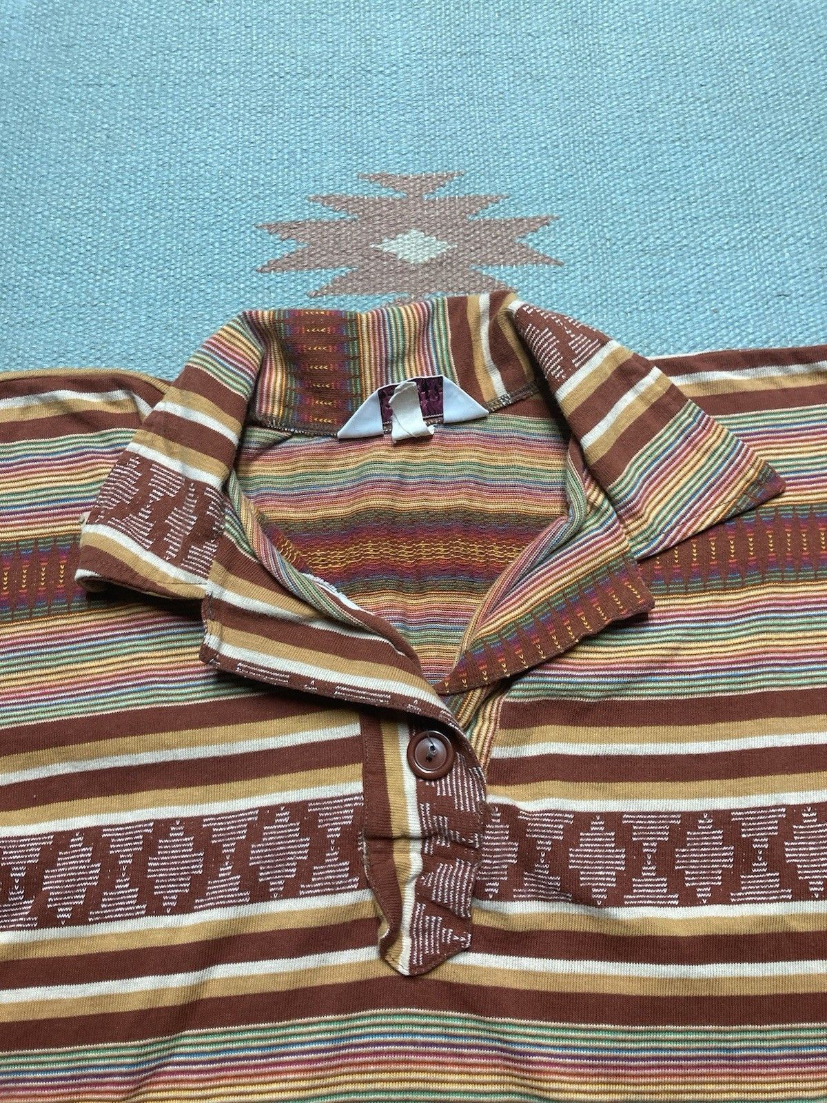 Vintage 70s polo shirt aztec striped hippie boho women’s M boxy crop Size M / US 6-8 / IT 42-44 - 3 Thumbnail