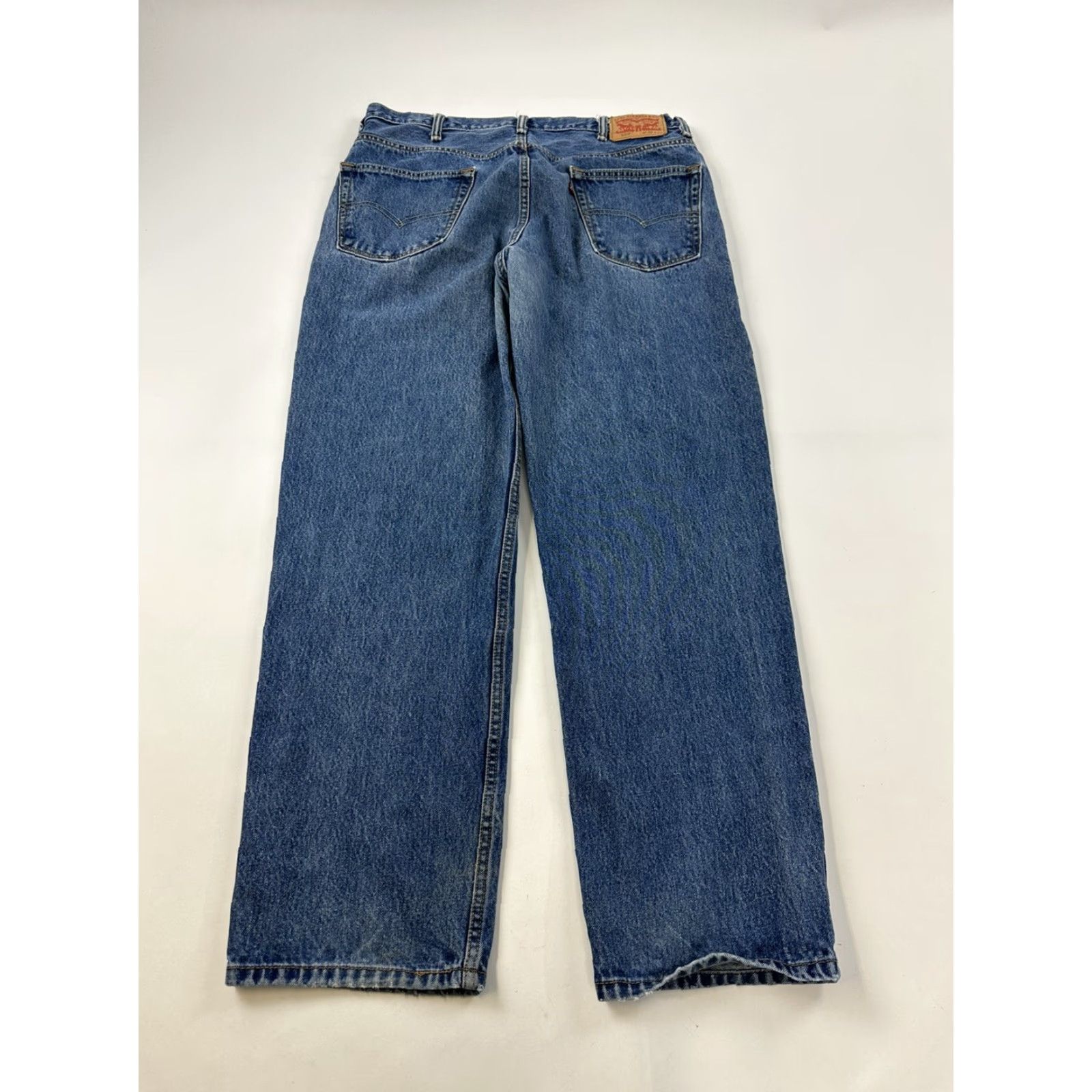 Vintage VINTAGE Levis Jeans 505 Men’s 35x31 Regular Denim Cotton Blue Levis 505 Straight Inseam 31 Size US 34 / EU 50 - 2 Thumbnail
