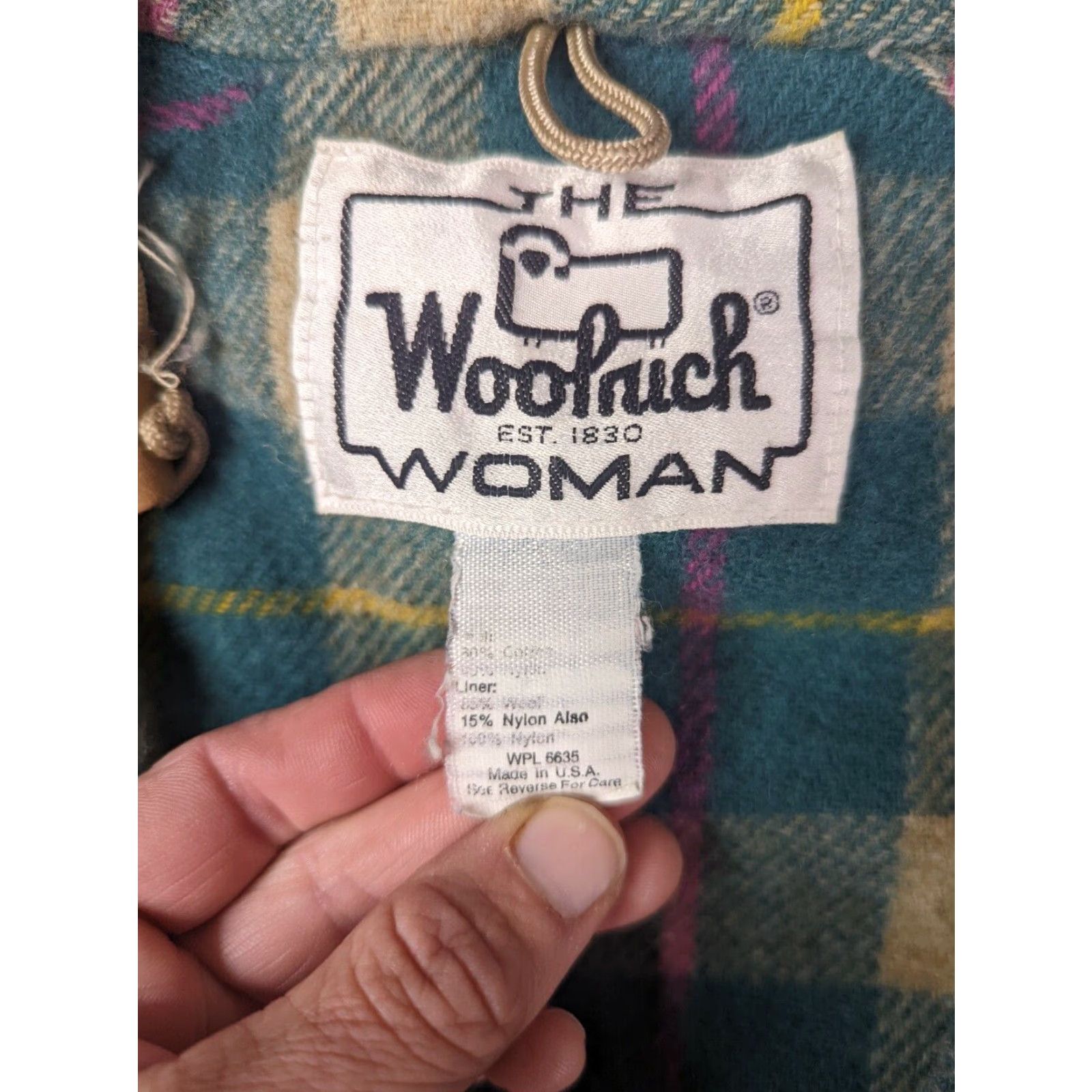 Vintage VINTAGE Woolrich Wool Flannel Lined Jacket Women’s Medium Beige Coat USA Made Size M / US 6-8 / IT 42-44 - 4 Thumbnail