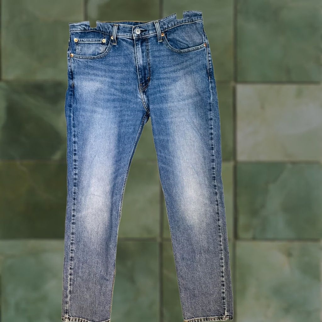 Levi's Levi's 511 Jeans Slim Tapered Blue Light Wash 34x32 Denim Zip Fly Mens Regular Size 34 Waist 34 Inseam 32 Size US 34 / EU 50 - 1 Thumbnail