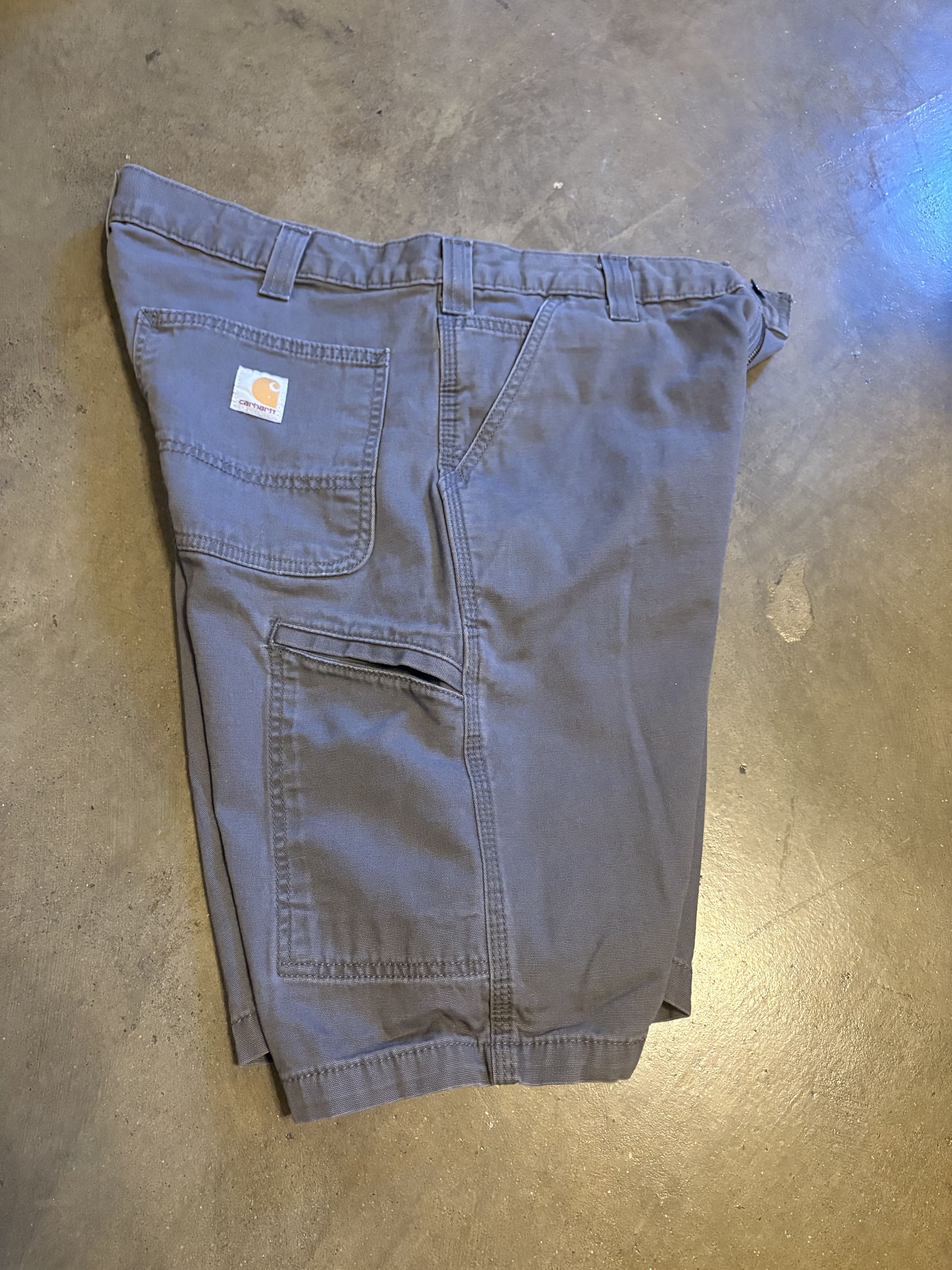 Carhartt Grey Carhartt Carpenter Shorts Size 34” Relaxed Fit Size US 34 / EU 50 - 3 Thumbnail