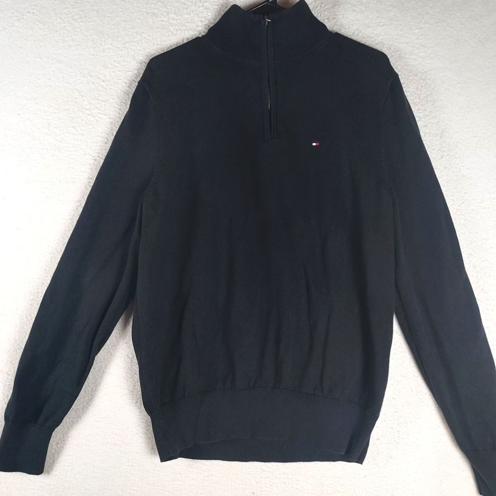 Tommy Hilfiger Tommy Hilfiger Men’s Black Quarter Zip Sweater 100% Cotton Size Medium Black Logo Pullover Mock Neck Regular Fit Knit Long Sleeve Vintage: No Size US M / EU 48-50 / 2 - 2 Thumbnail