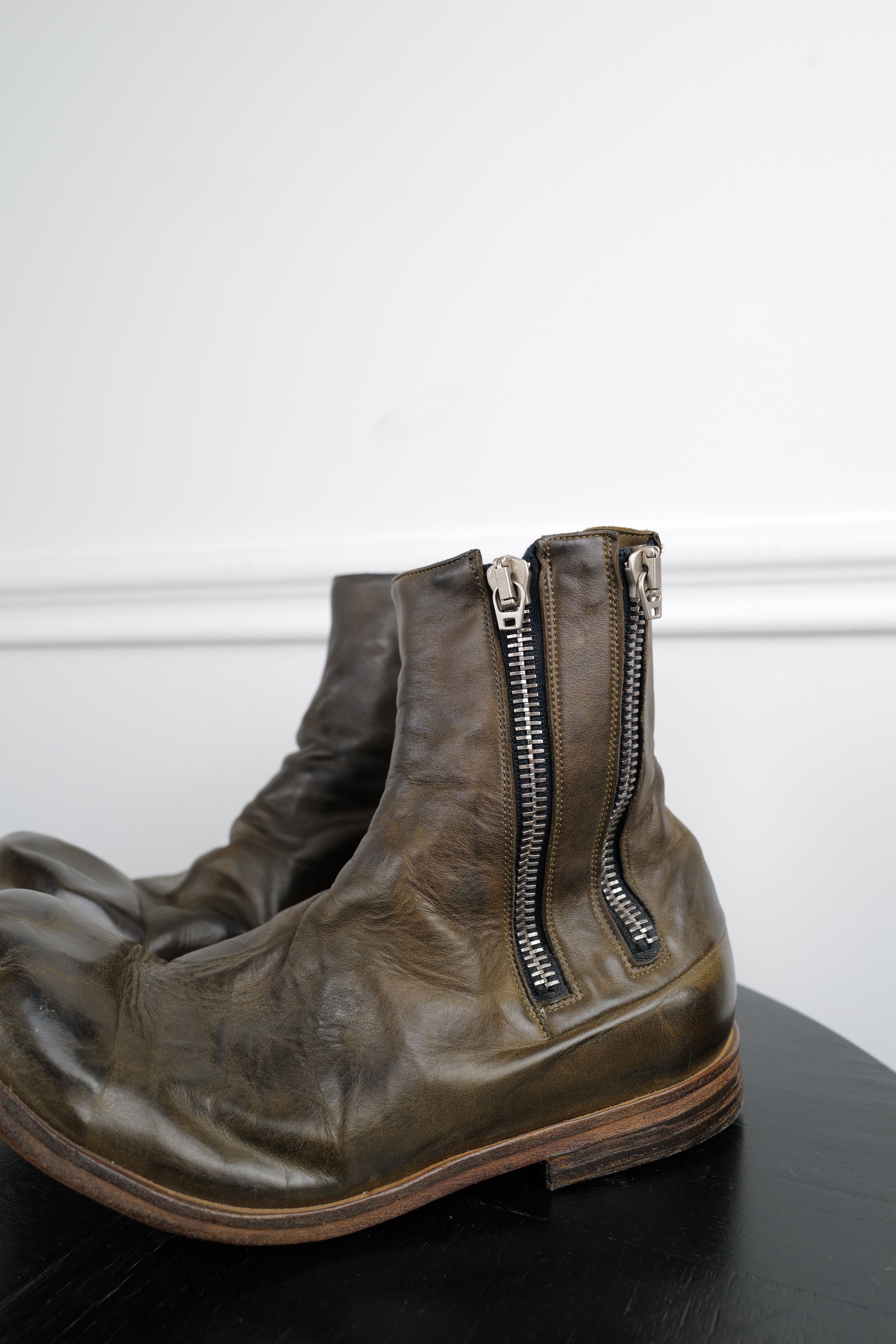 Individual Sentiments HANDCRAFTED BOVINE LEATHER BOOTS Size US 9 / EU 42 - 4 Thumbnail