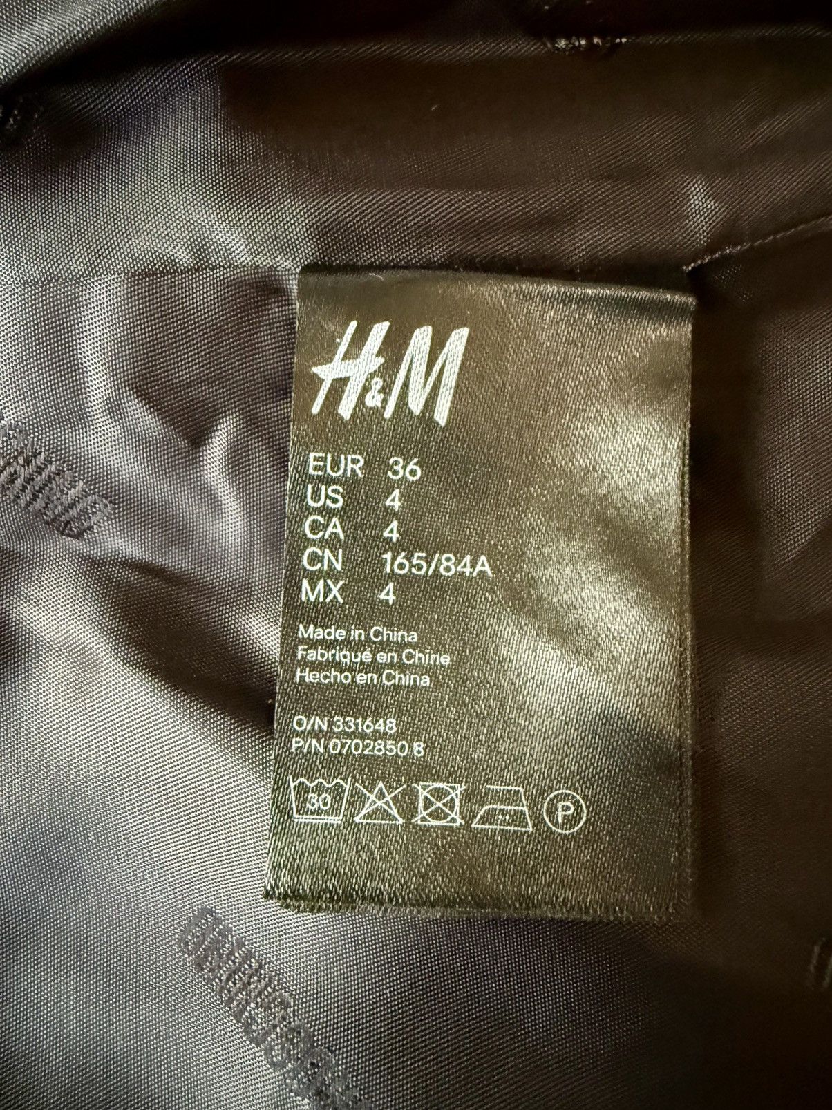 H&M × Moschino Moschino x H&M CD Bomber Jacket 2018 Size XS / US 0-2 / IT 36-38 - 7 Thumbnail