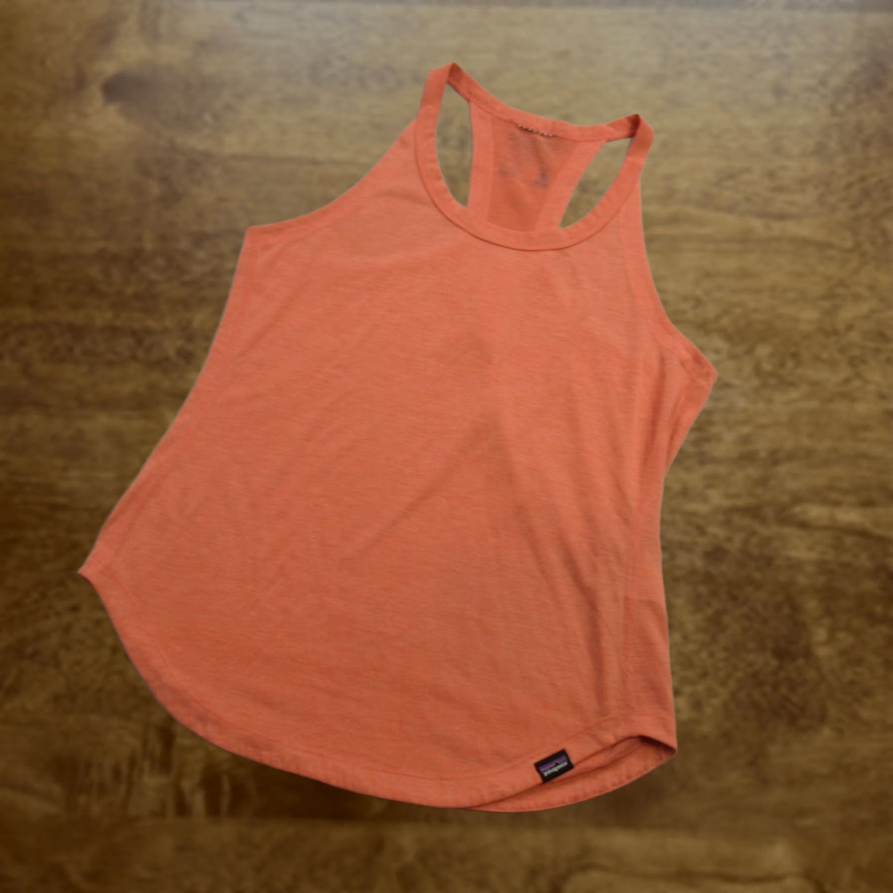 Patagonia Patagonia Womens XS Sleeveless Shirt Orange Casual Crew Neck Lightweight Polyester Knit Rustic Outdoor Tank Size XS / US 0-2 / IT 36-38 - 1 Thumbnail