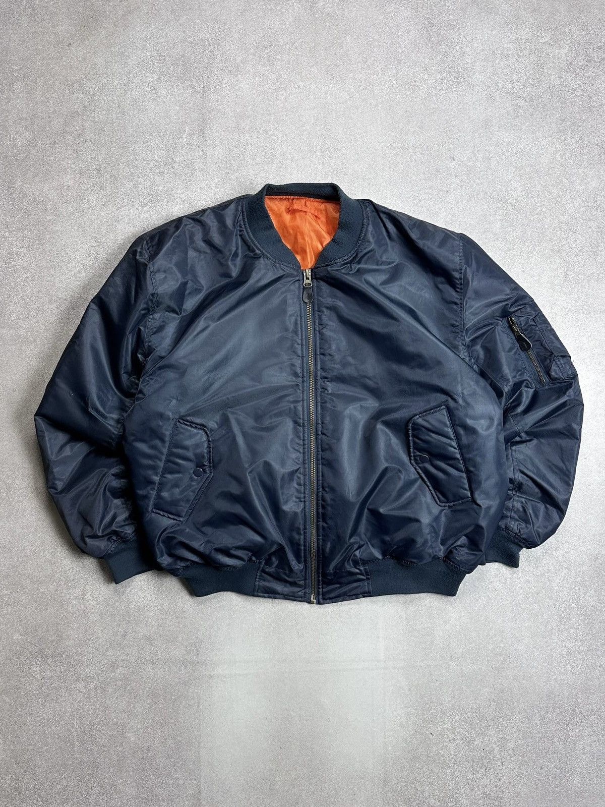 Japanese Brand Vintage MA-1 Avirex Style Oversized Bomber Jacket Balency XL Size US XL / EU 56 / 4 - 1 Thumbnail