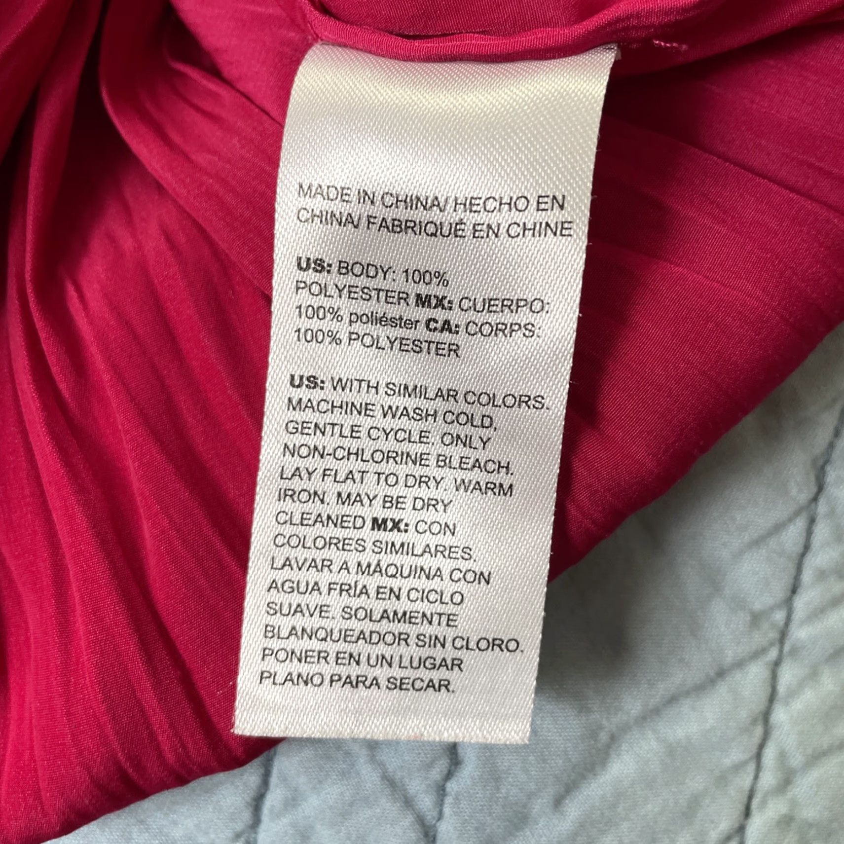 Vintage Chico's Blouse Shirt V-Neck Short Sleeve Flutter Sleeve Pleated Ruffle Polyester Red Pink 6 Regular Women Adjustable Packable All Seasons Size M / US 6-8 / IT 42-44 - 6 Thumbnail