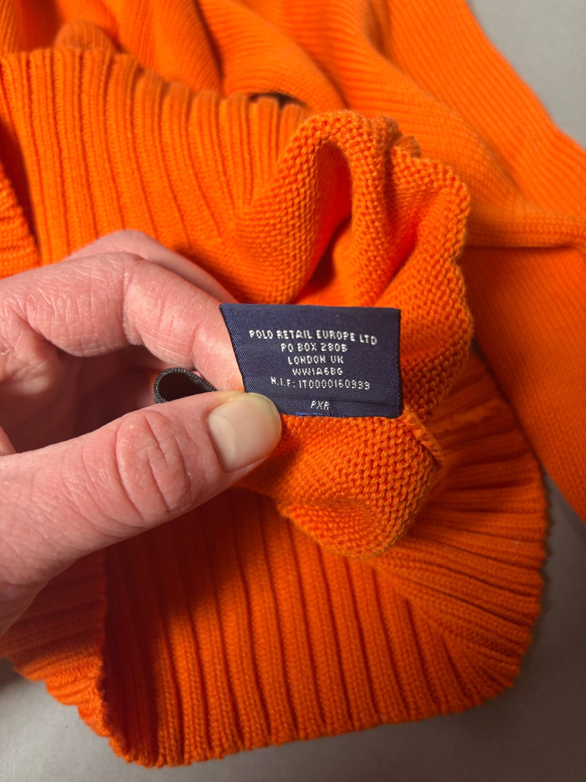 Polo Ralph Lauren Vintage Woman's Polo Ralph Lauren Cable Knit V-Neck Sweater Size M / US 6-8 / IT 42-44 - 7 Thumbnail