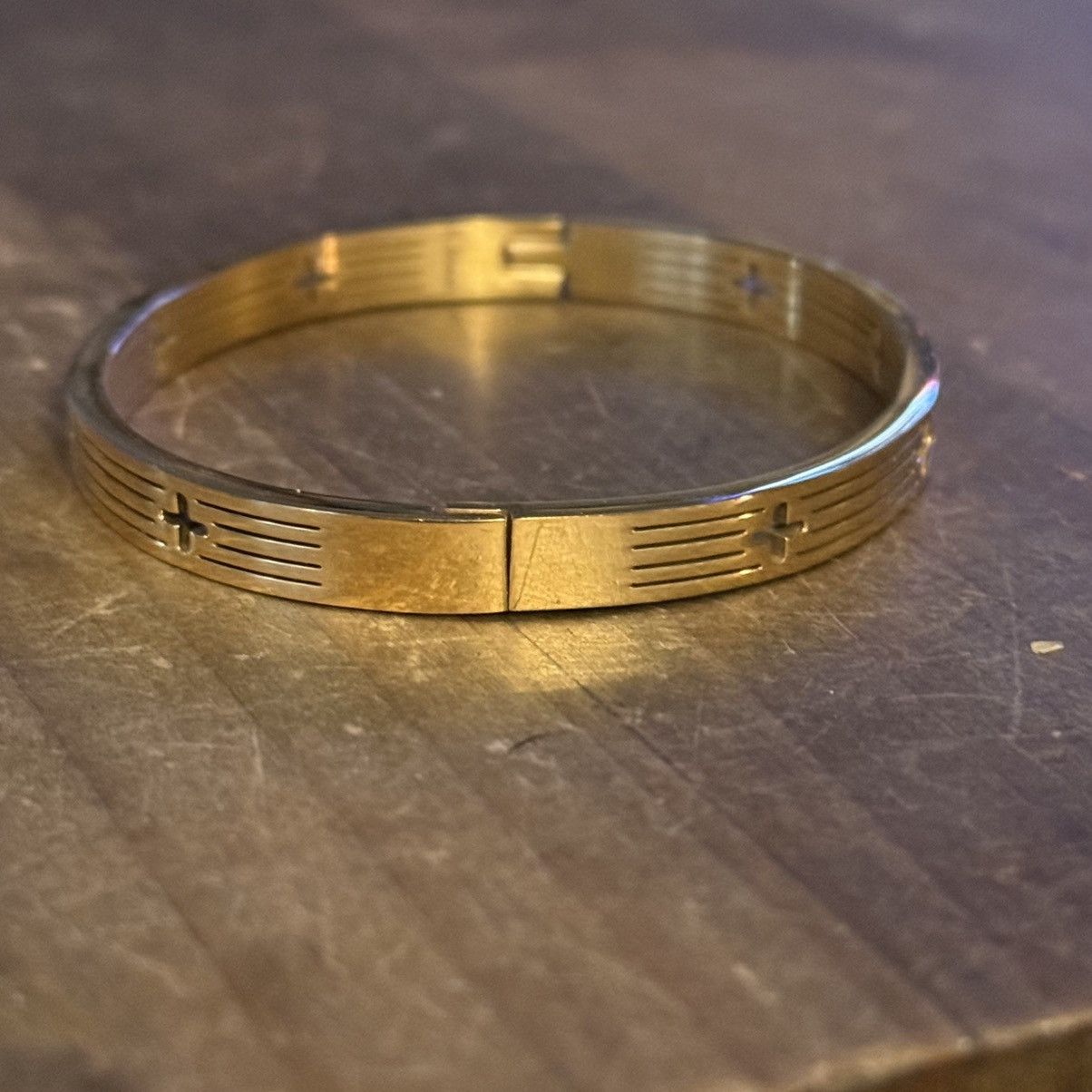 Other Gold stainless steel cut out cross hinged bangle bracelet Size ONE SIZE - 6 Thumbnail