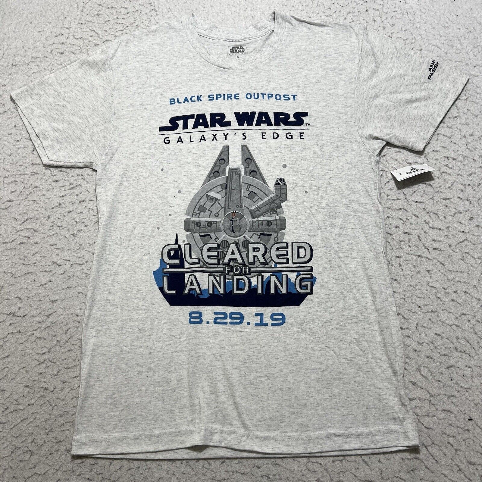 Disney Disney Star Wars Galaxys Edge Opening Passholder Graphic Tee Size US S / EU 44-46 / 1 - 1 Thumbnail