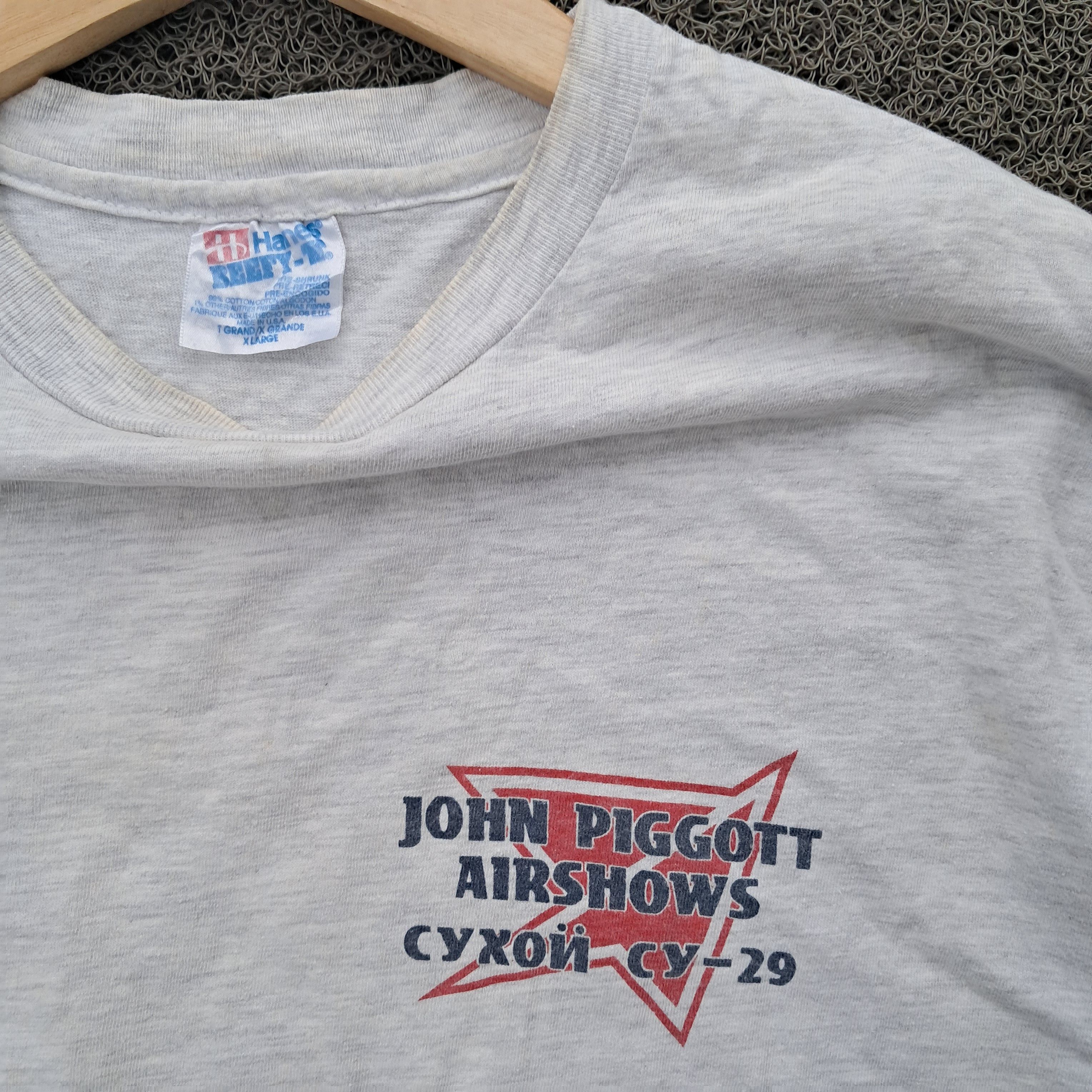Hanes Vintage T-Shirt John Piggott Airshows by Hanes Size US XL / EU 56 / 4 - 7 Thumbnail