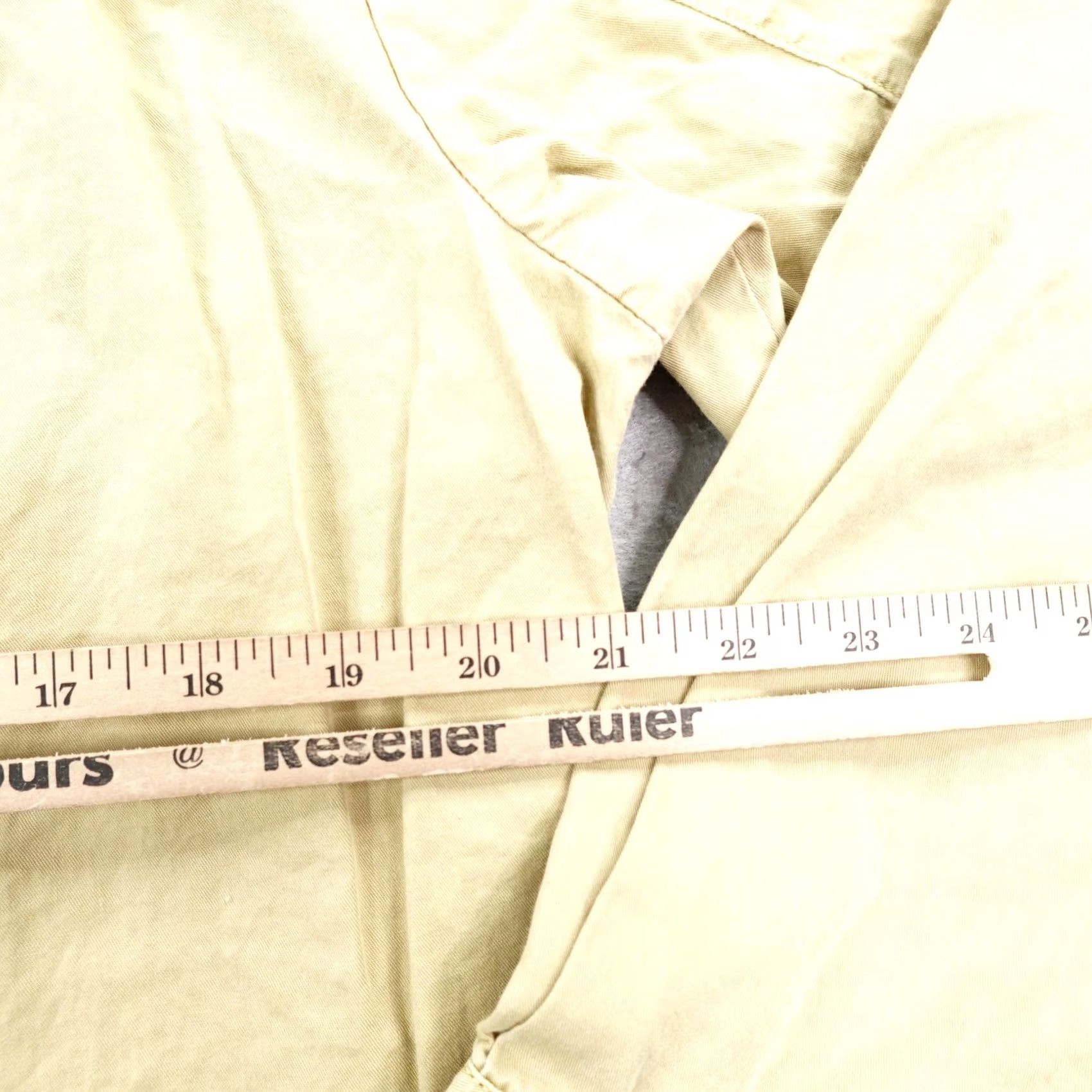 Madewell Madewell Shirt Womens Medium Beige Khaki Cargo Button Up Work Top Curved Hem Size M / US 6-8 / IT 42-44 - 5 Thumbnail