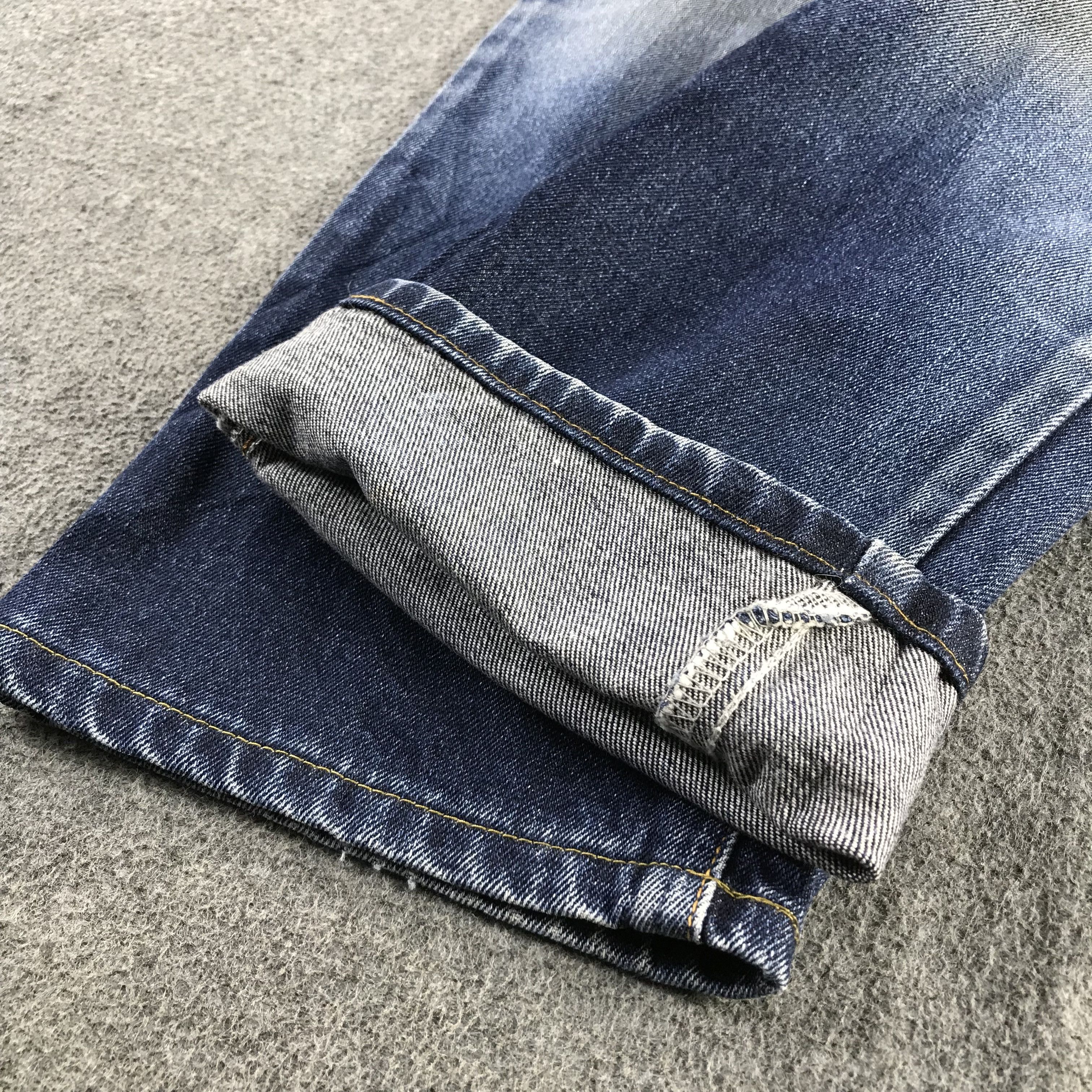 Edwin Edwin 402 Jeans Faded Blue Ripped Denim KJ3413 Size US 36 / EU 52 - 6 Thumbnail