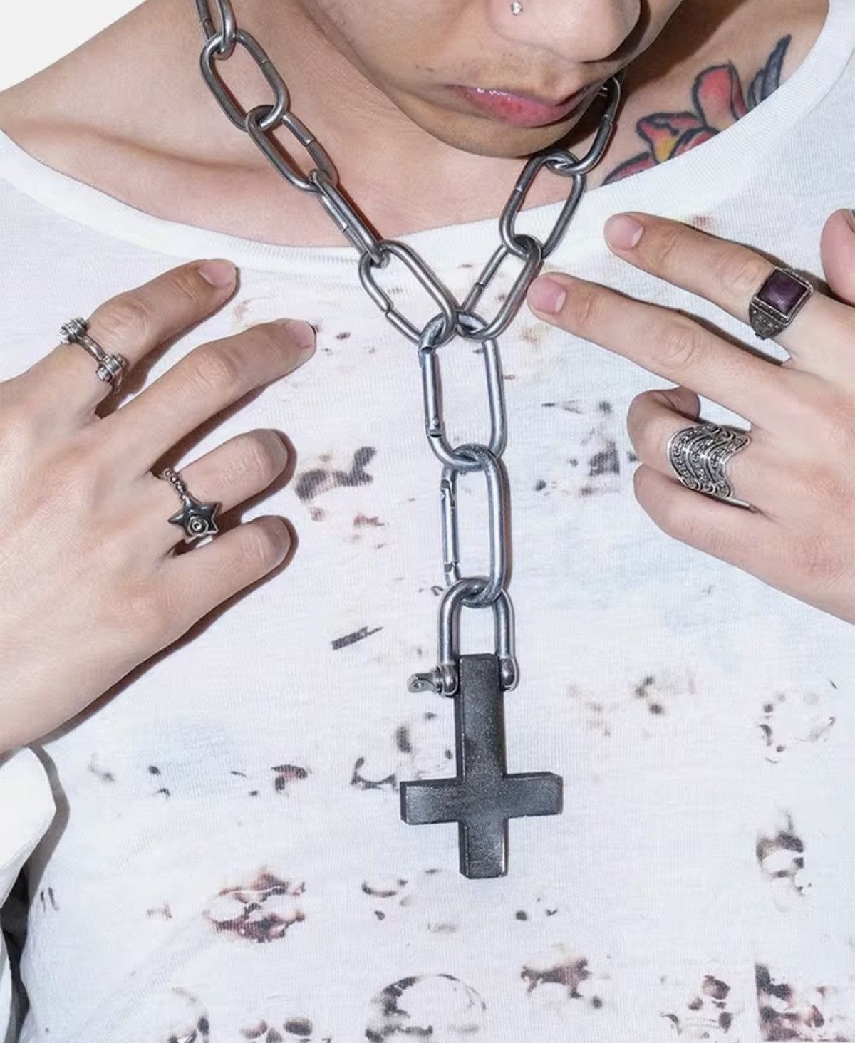 Japanese Brand Punk Necklace Cross Pendant Necklace Size ONE SIZE - 4 Thumbnail