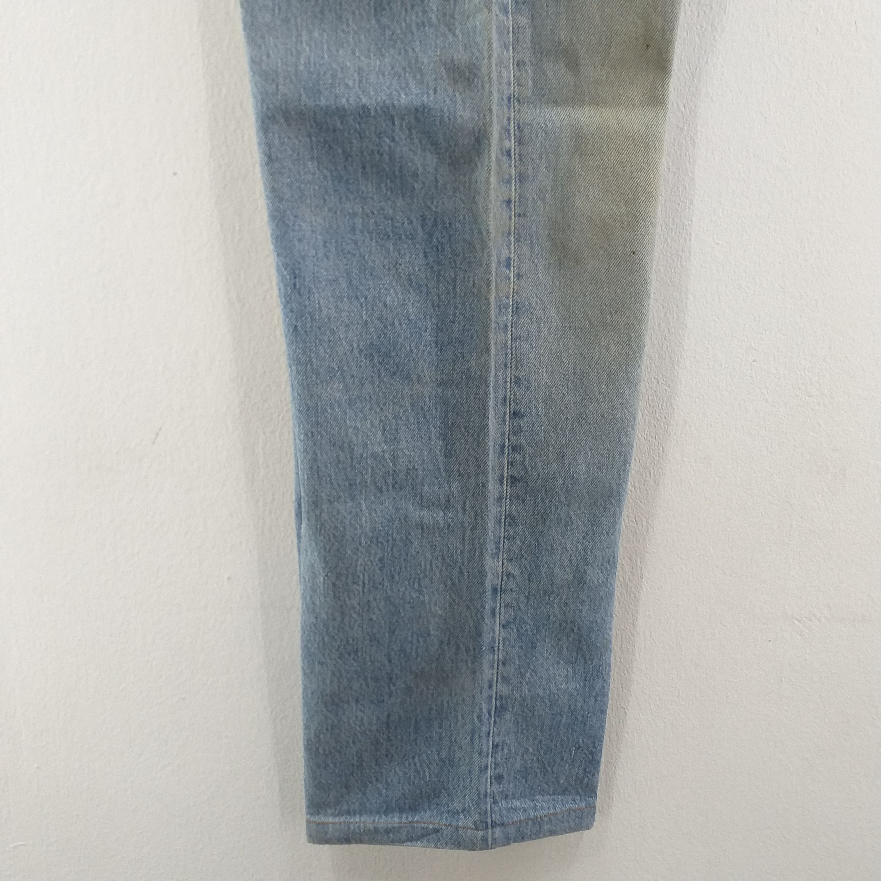 Levi's 90's Levi's 501 Vintage Clothing Distressed 31 x 29.5 -JN029 Size US 31 - 10 Thumbnail