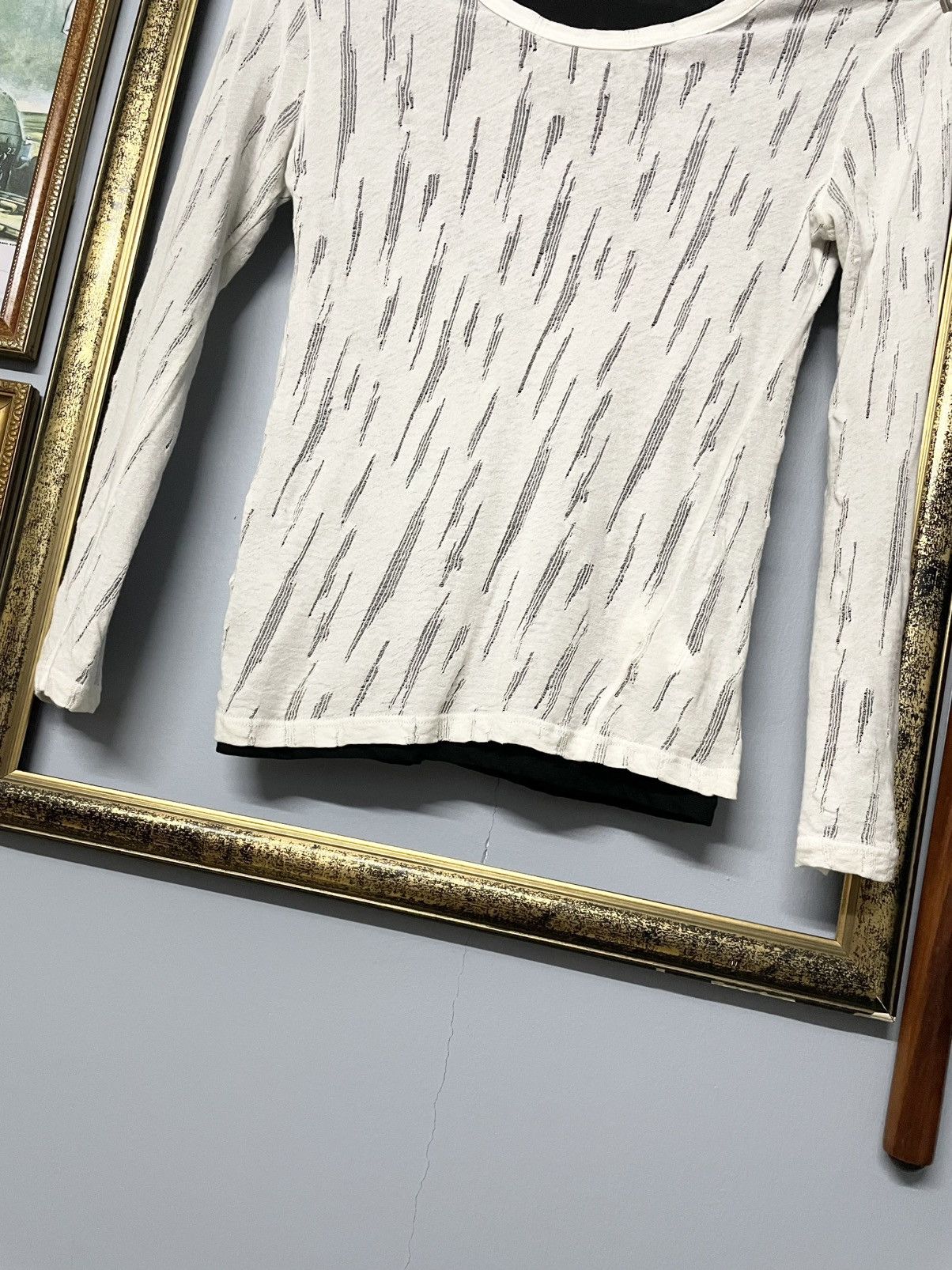 Yohji Yamamoto Vintage Yohji Yamamoto Distressed Pattern Thin Longsleeve Size US M / EU 48-50 / 2 - 4 Thumbnail