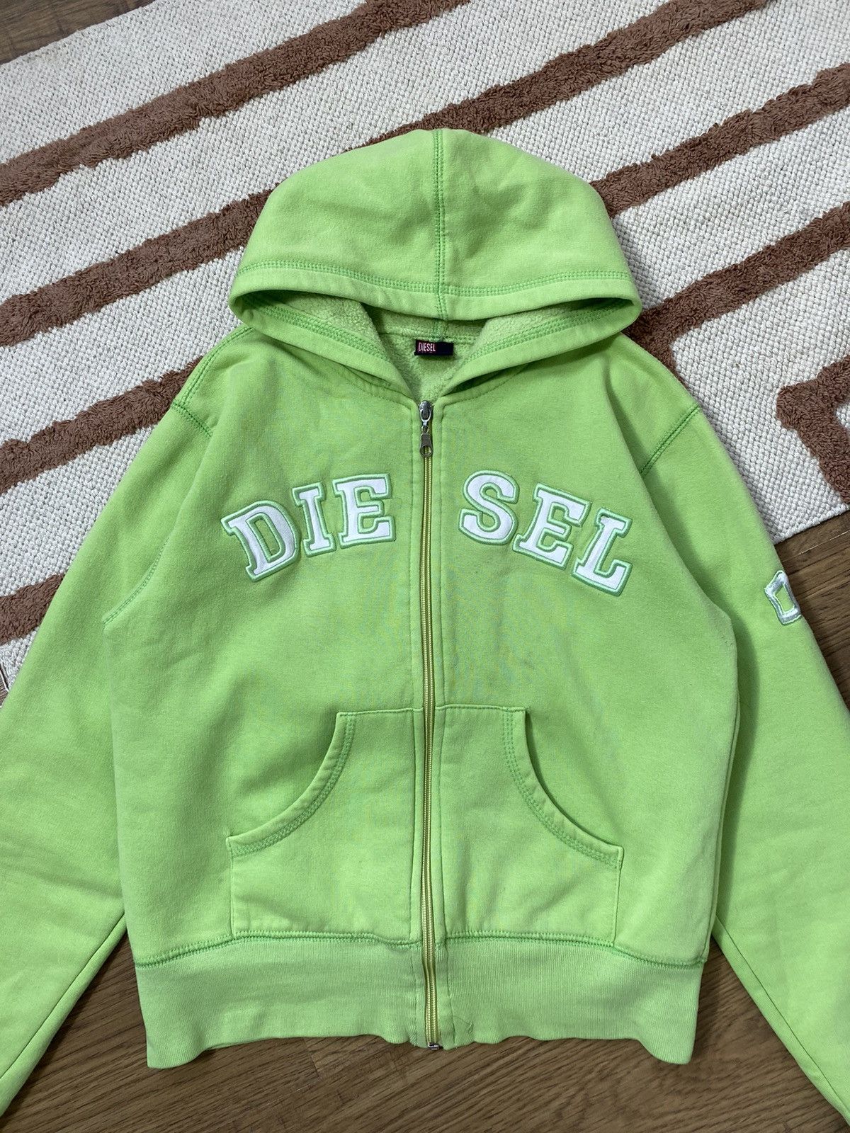 Diesel VINTAGE DIESEL GREEN ZIP HOODIE Size S / US 4 / IT 40 - 5 Thumbnail