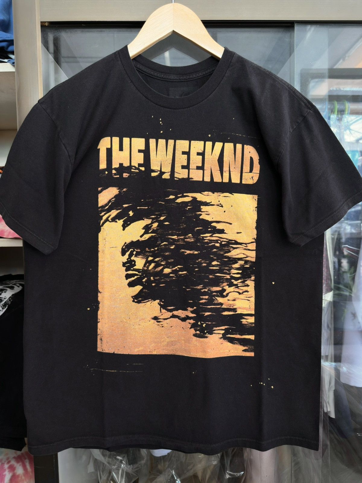 The Weeknd The Weeknd T Shirt Size US L / EU 52-54 / 3 - 1 Thumbnail