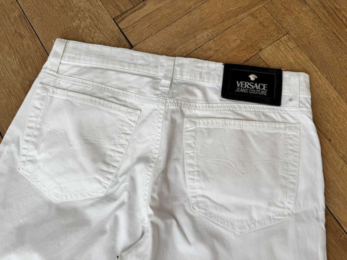 Versace × Versace Jeans Couture Vintage Versace Jeans Couture Crazy Painted Logo Jeans 28 Size 28" / US 6 / IT 42 - 13 Thumbnail