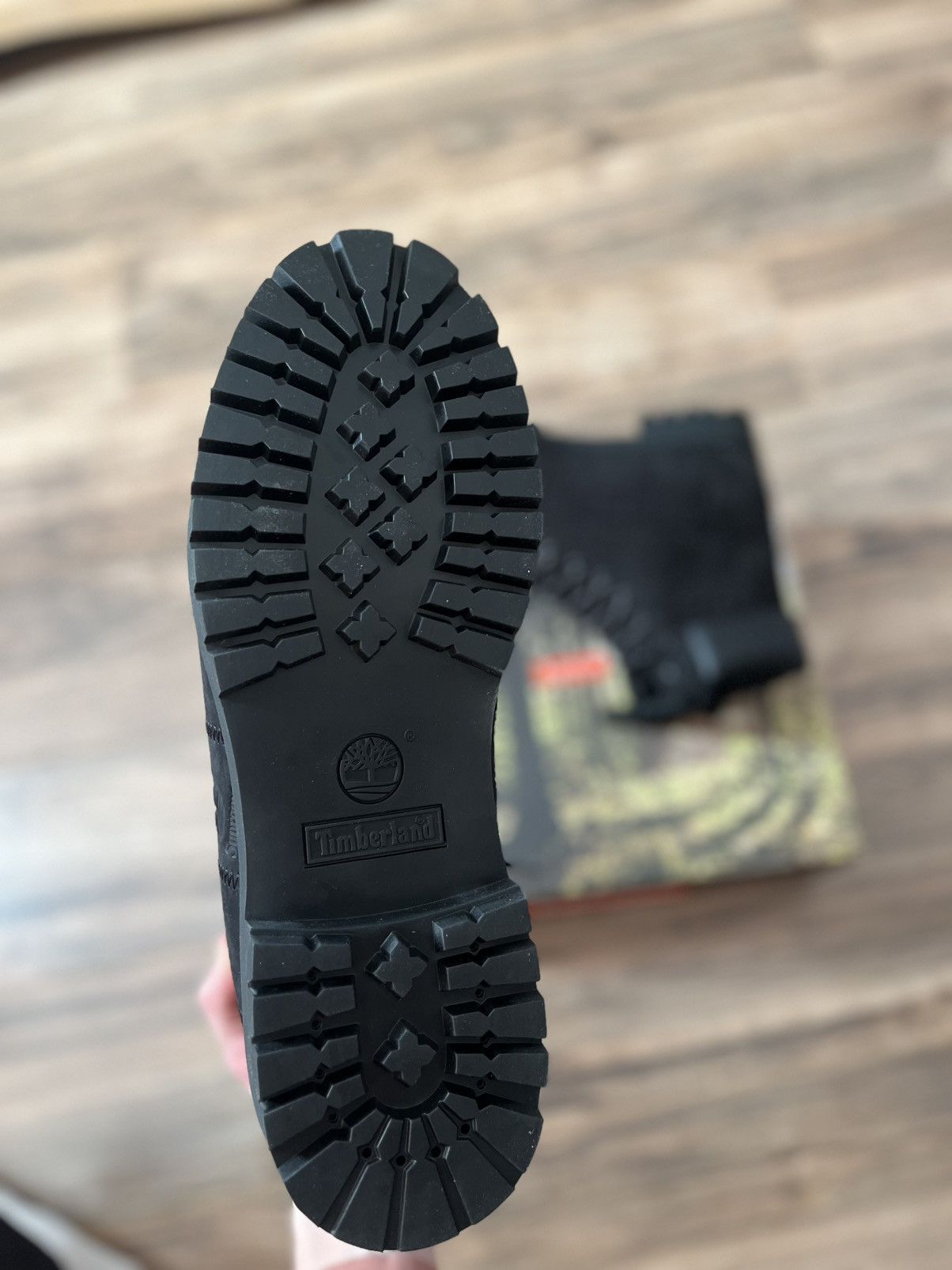 Supreme × Timberland Supreme Patchwork Timberland 6” Premium Waterproof Boot Size US 12 / EU 45 - 10 Thumbnail