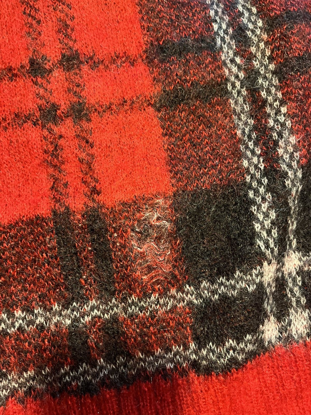 Alexander McQueen Alexander McQueen distressed mohair oversized sweater Size US S / EU 44-46 / 1 - 5 Thumbnail