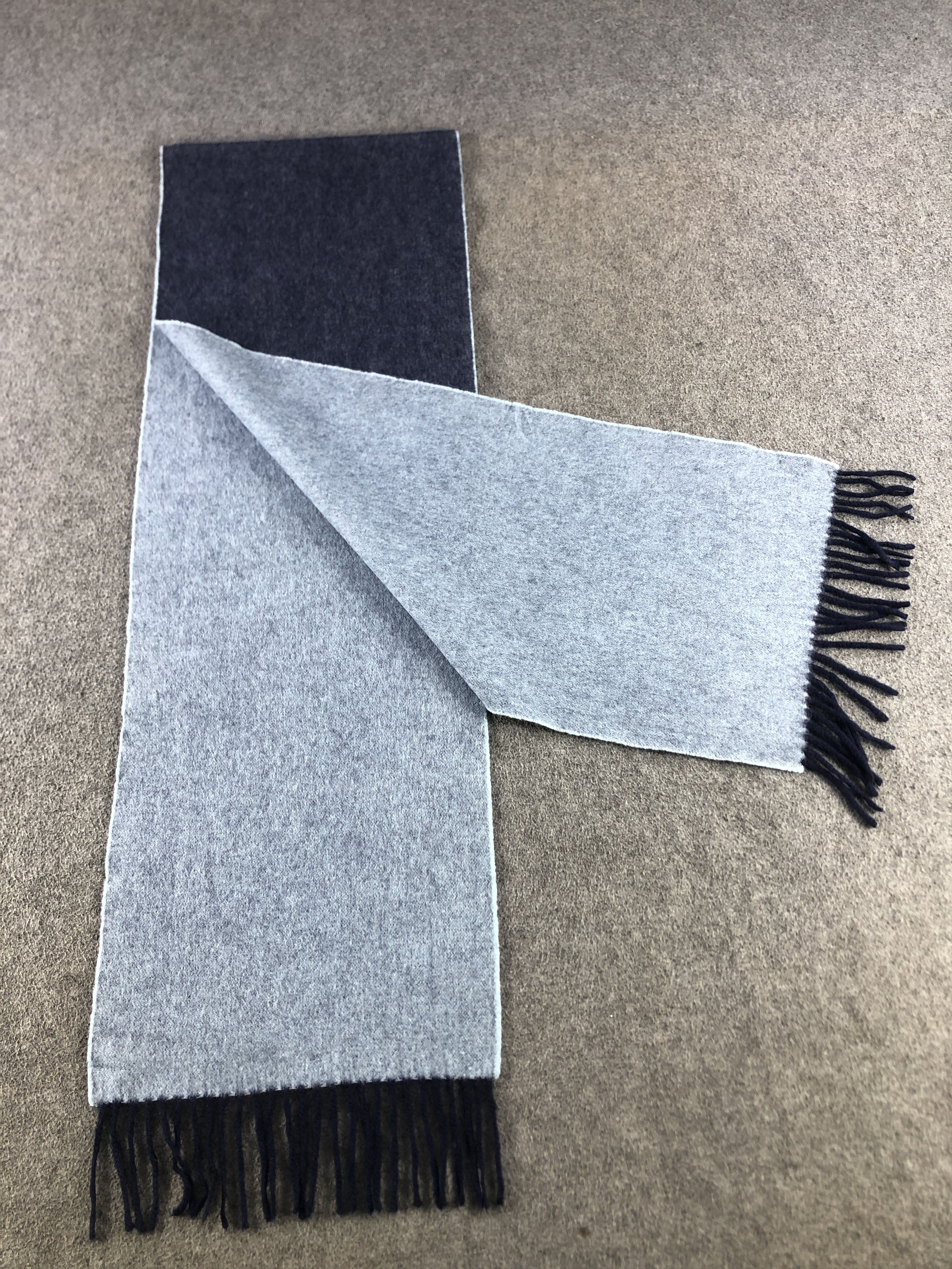 Drake's Drakes X Barneys Scarf / Muffler / Neckwear P893 Size ONE SIZE - 3 Thumbnail