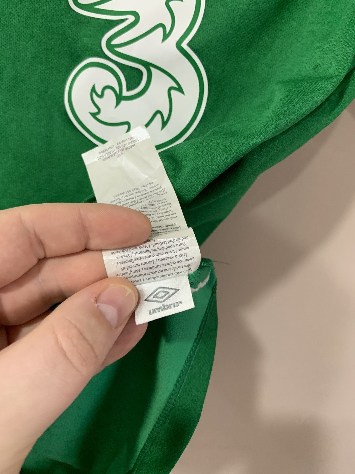 Umbro Republic of Ireland Home Football Shirt Umbro Soccer Jersey Size US XS / EU 42 / 0 - 11 Thumbnail