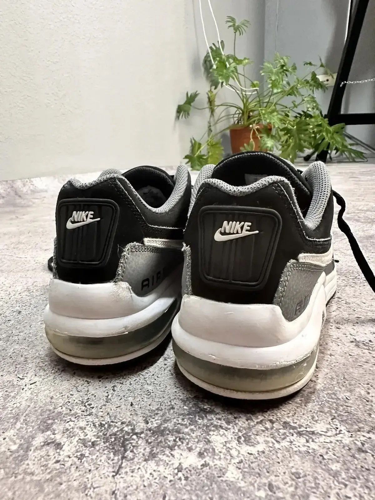 Nike × Vintage 🔥NICE🔥NIKE AIR MAX LTD 3 BLACK VINTAGE SHOES SIZE 40 Size US 7 / EU 40 - 6 Thumbnail