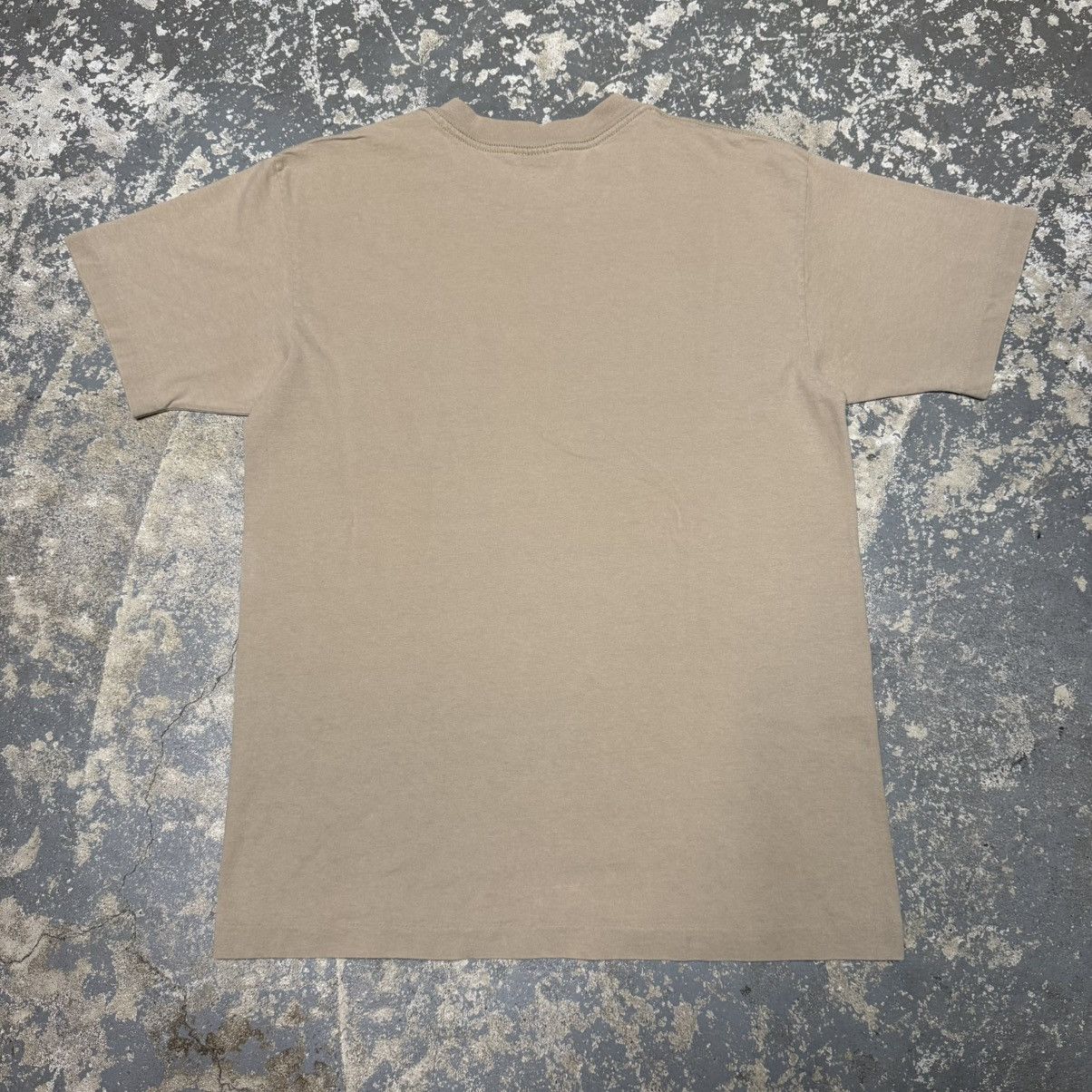 Dickies Vintage Dickies Tan Beige Blank 90s Single Stitch Pocket Tee Size US L / EU 52-54 / 3 - 6 Thumbnail