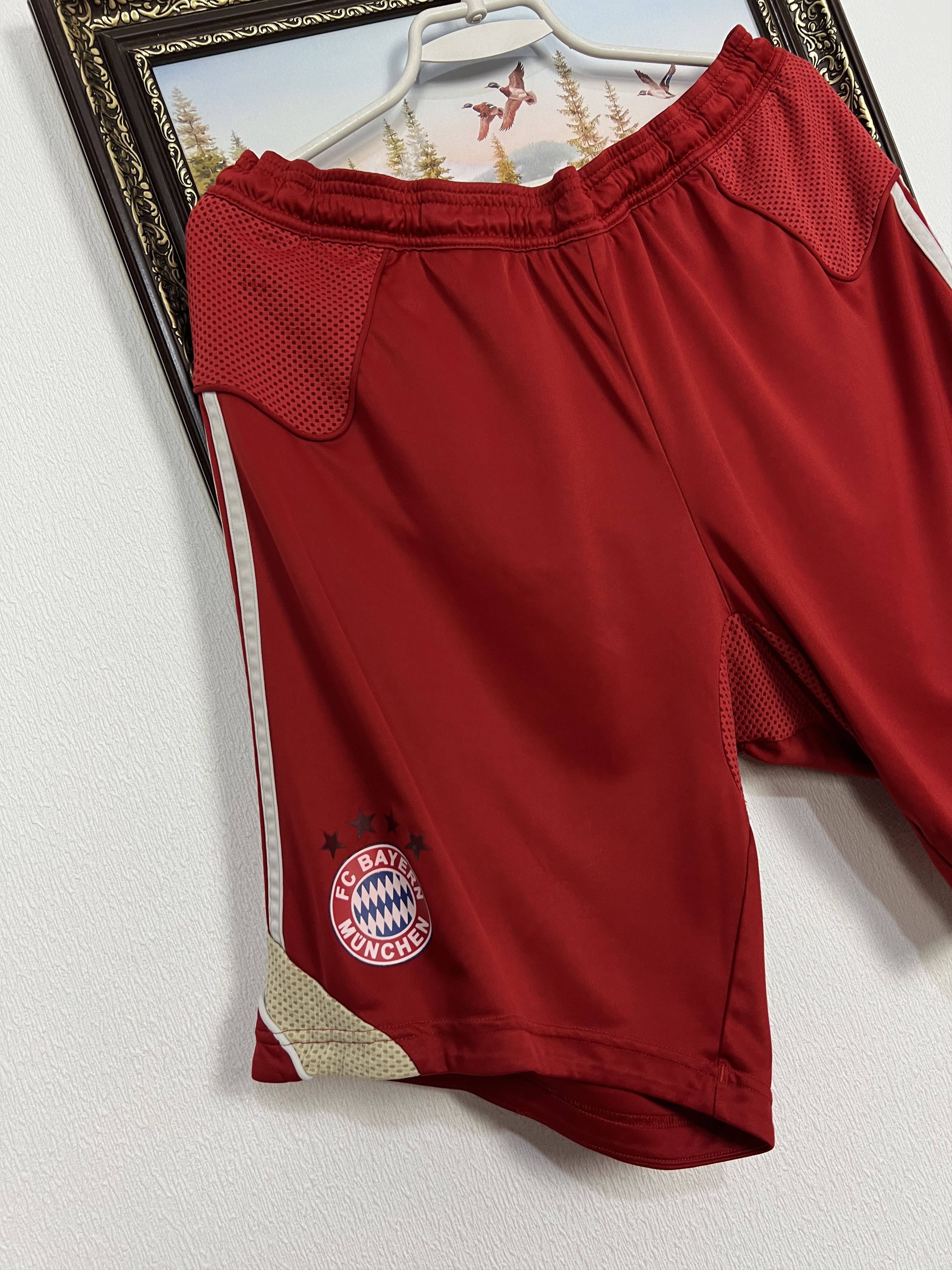 Adidas Vintage Adidas Bayern Munich Football Shorts Soccer Athletic Size US 36 / EU 52 - 3 Thumbnail