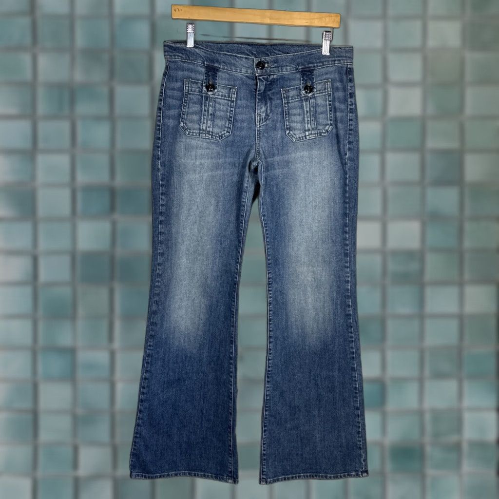 Lucky Brand VINTAGE Lucky Brand Jeans Dungarees Concert Wide Leg Womens 8/29 Blue Denim 30in Waist USA Medium Wash Size 30" / US 8 / IT 44 - 1 Thumbnail