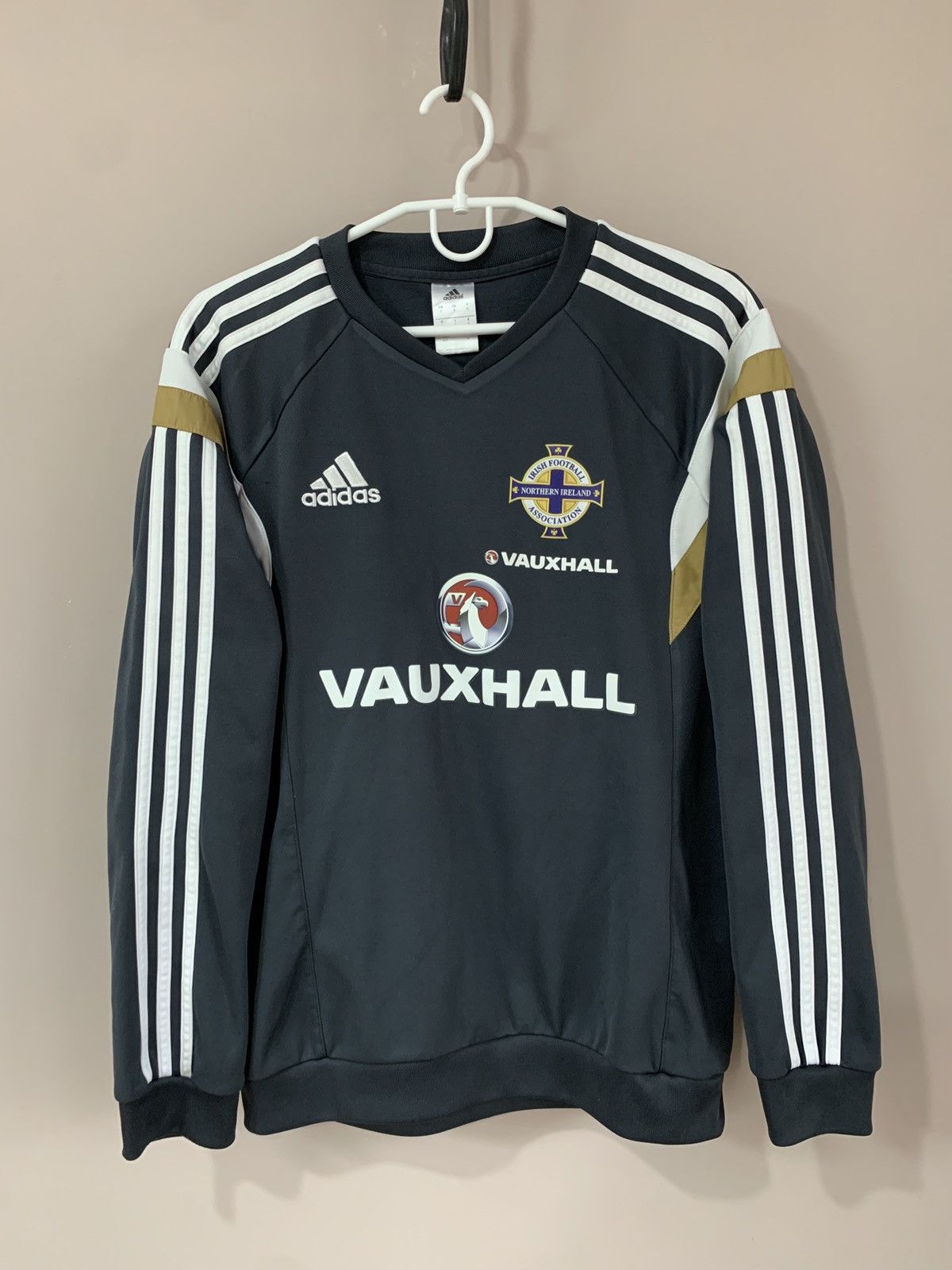 Adidas Northern Ireland 2014 Football Sweatshirt Adidas Soccer Sz S Size US S / EU 44-46 / 1 - 1 Thumbnail