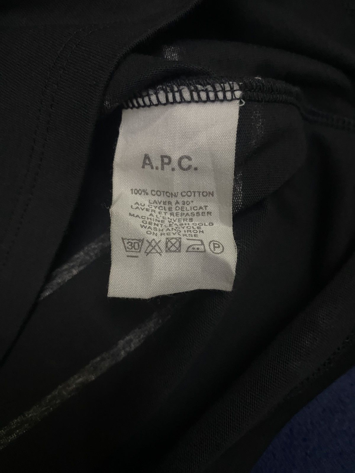 A.P.C. A.P.C Navy Blue and White Stripe Border Short Sleeve Tee Size US XL / EU 56 / 4 - 6 Thumbnail