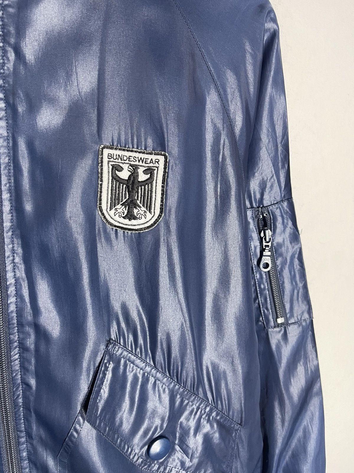 Vintage Vintage BUNDESWEAR Coach Jacket Hooded Size US M / EU 48-50 / 2 - 3 Thumbnail