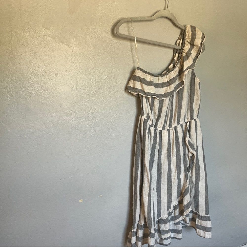 Anthropologie Anthropologie Listicle Striped One Shoulder DRESS medium Size M / US 6-8 / IT 42-44 - 2 Thumbnail