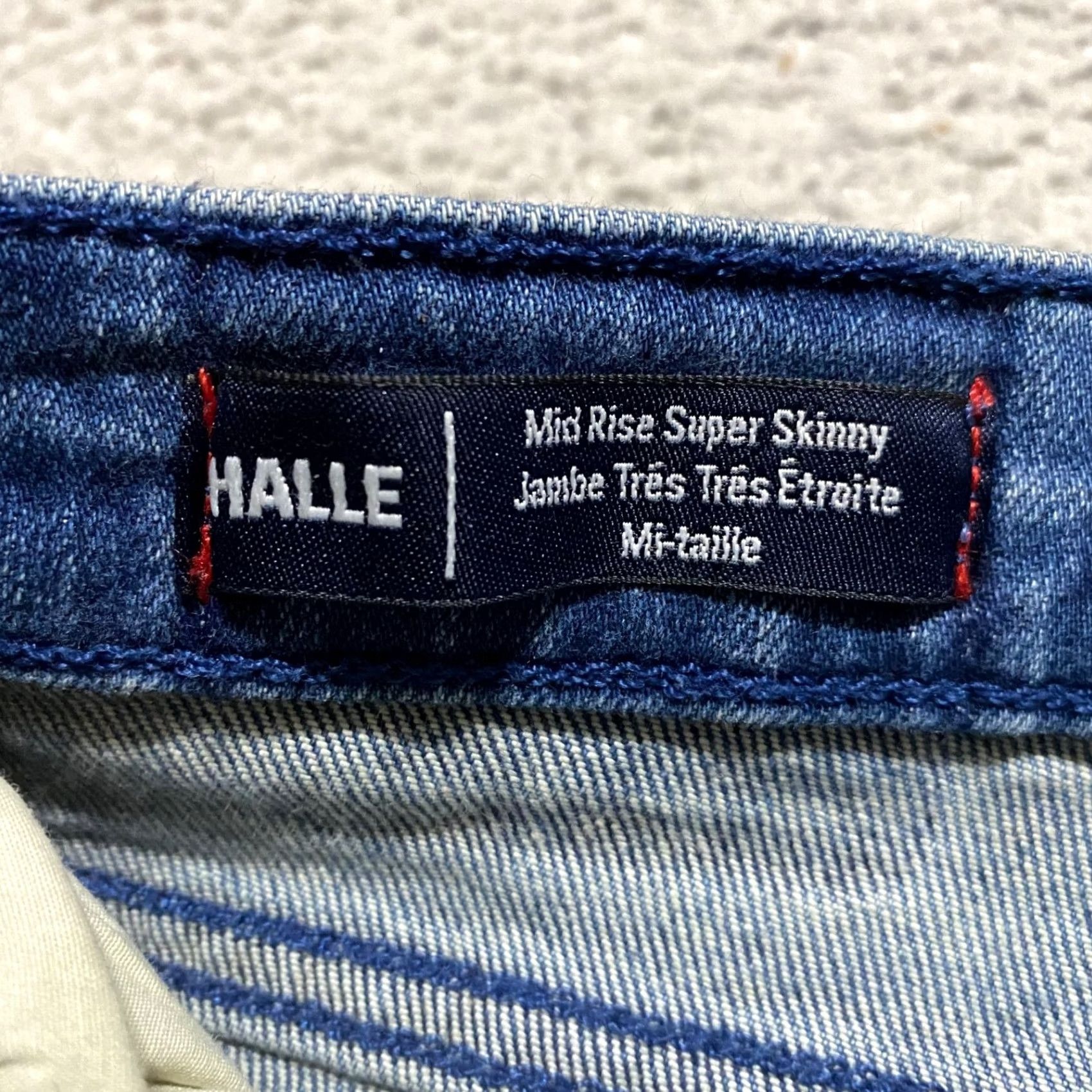 True Religion True Religion Jeans Denim 31 Blue Distressed Skinny 5-Pocket Women's Regular Rise High Rise (31) Wool? Size 24" / US 00 / IT 34 - 3 Thumbnail