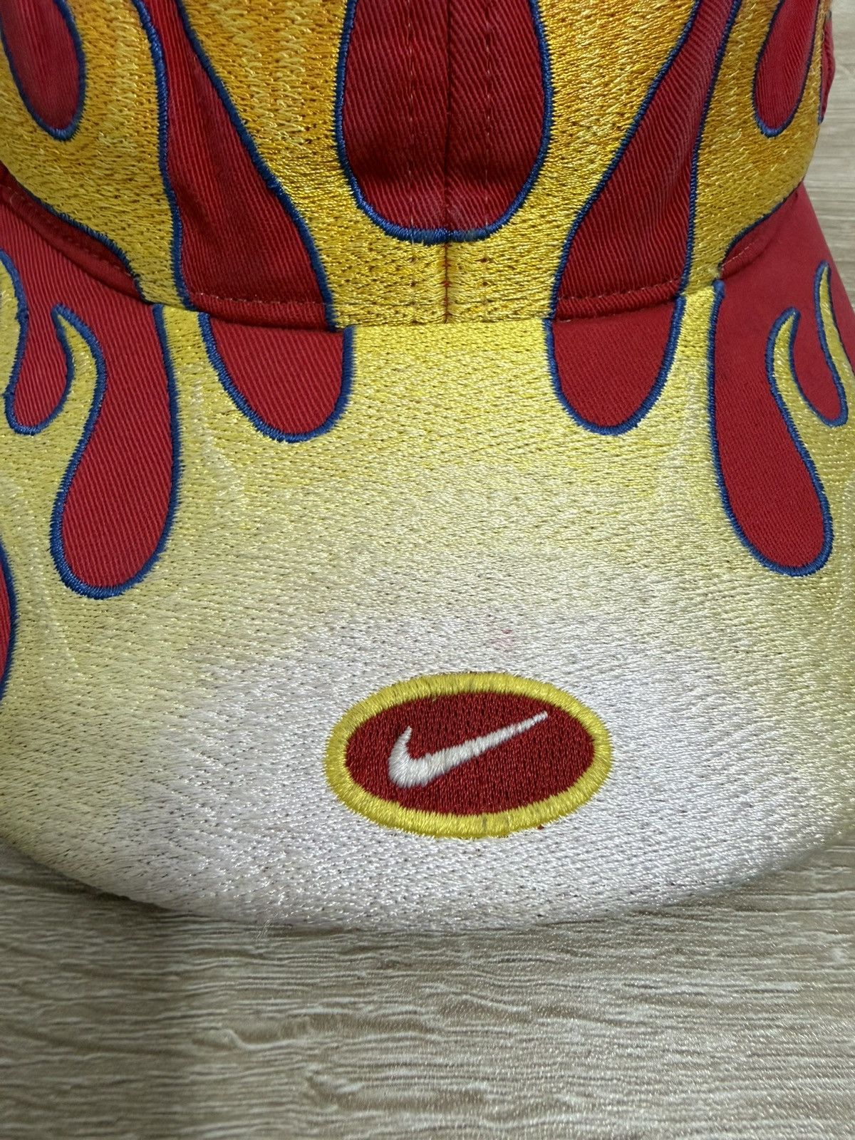 Nike NIKE FLAMES HAT VINTAGE 2000’s GRAIL Size ONE SIZE - 3 Thumbnail