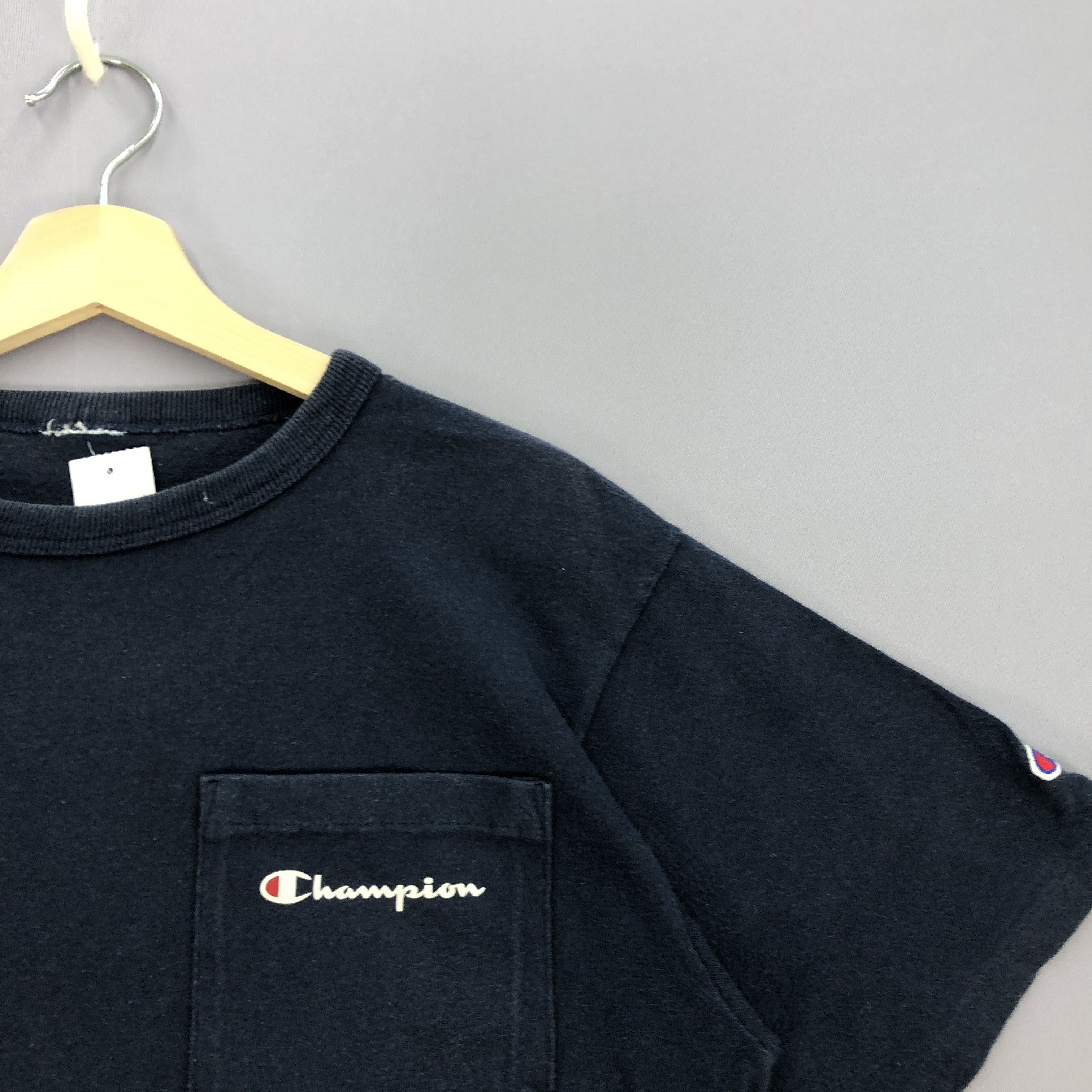 Champion Vintage Champion T Shirt Champion Tees Size US M / EU 48-50 / 2 - 4 Thumbnail