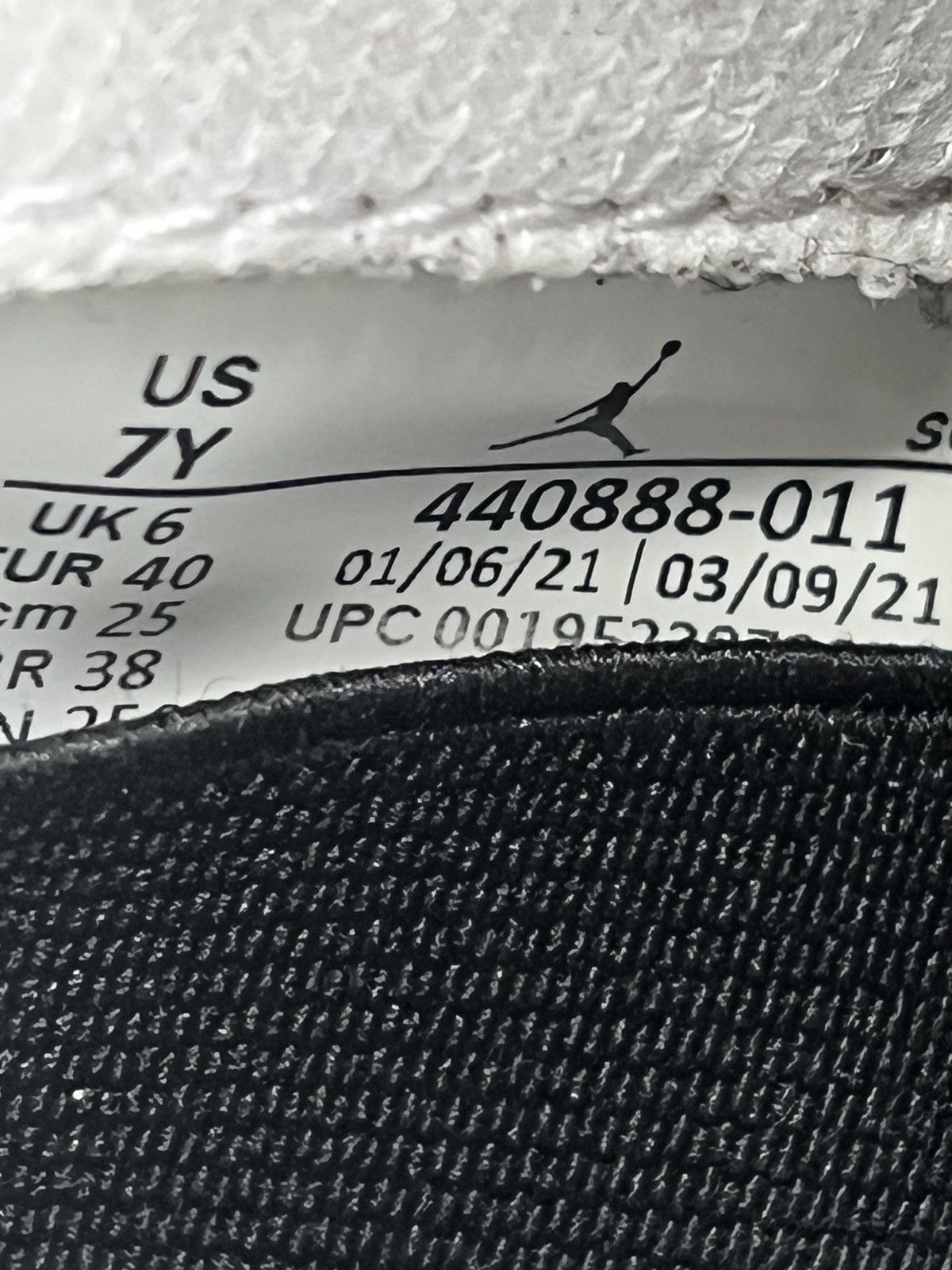 Jordan Brand Air Jordan 5 Retro ‘Oreo’ 2021 Size US 7 / EU 40 - 6 Thumbnail
