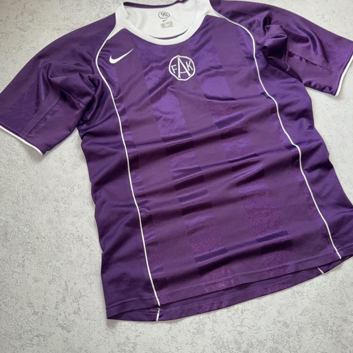 Nike VINTAGE AUSTRIA VIENNA WIEN 2005-06 FOOTBALL JERSEY Size US M / EU 48-50 / 2 - 5 Thumbnail