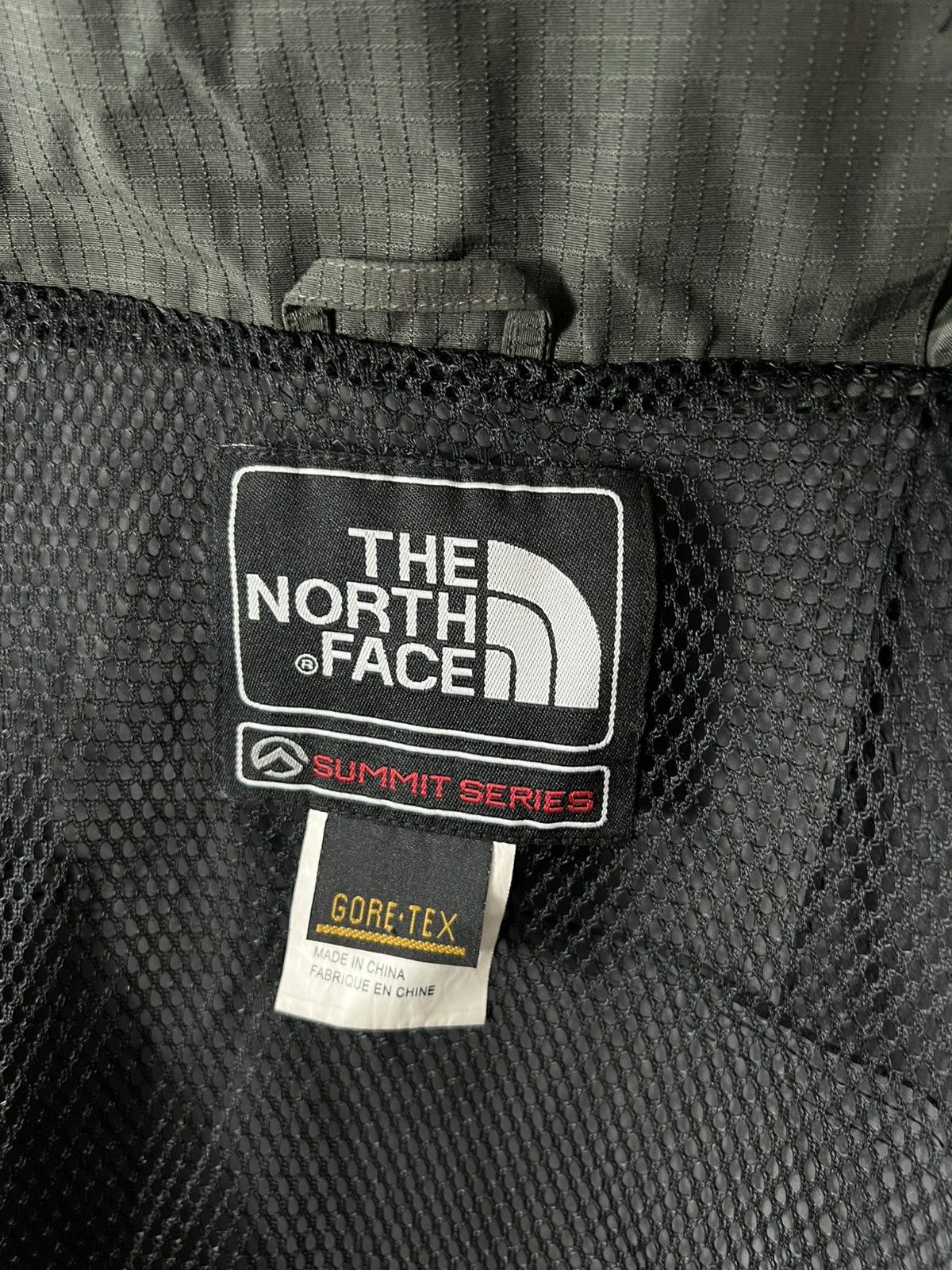 The North Face Vintage The North Face Summit Series Gore-Tex XCR Ski Jacket Size US M / EU 48-50 / 2 - 20 Thumbnail