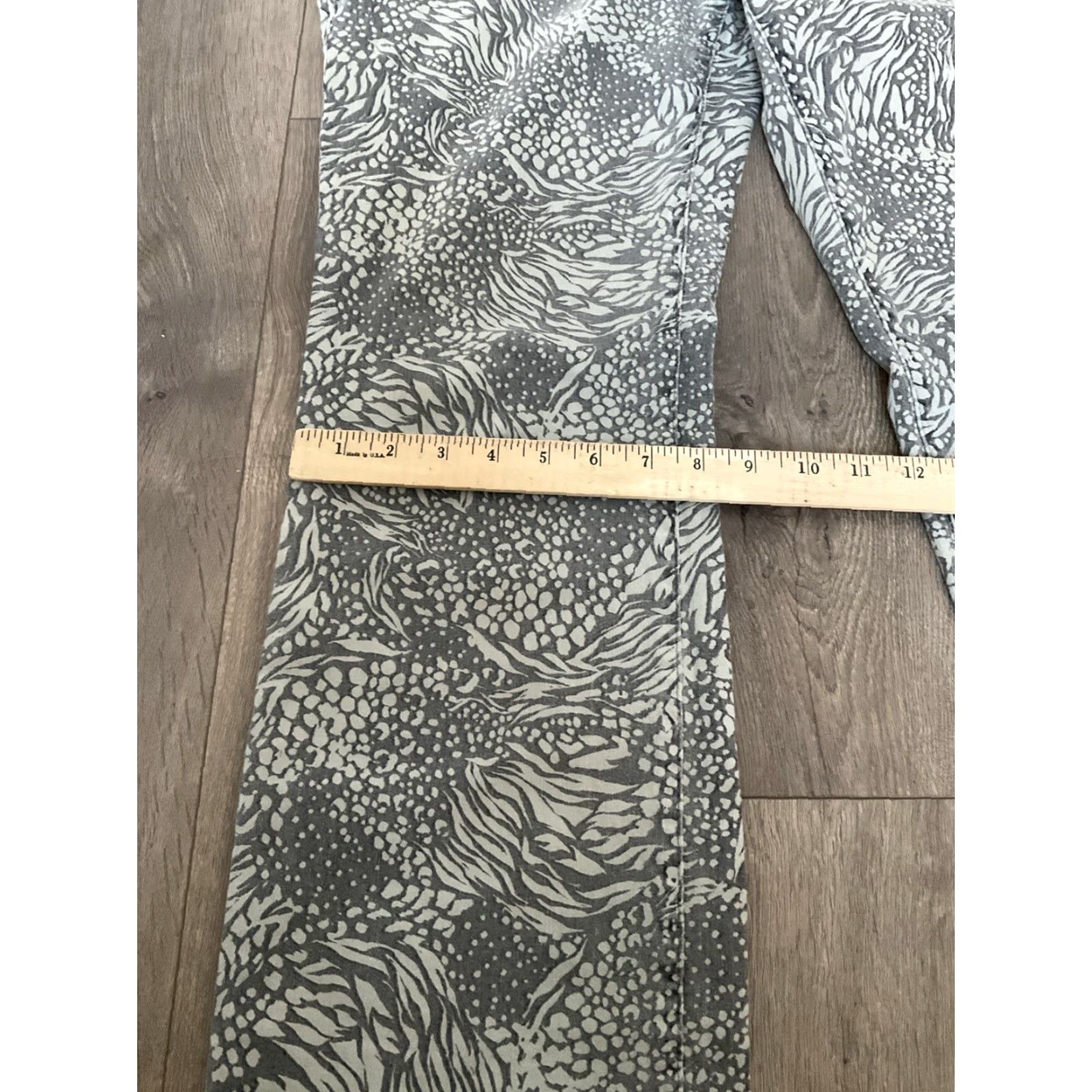 NYDJ NYDJ Jeans Women’s Size 14 Shadow Animal Charcoal High Rise Stretch Skinny Size 36" / US 14 / IT 50 - 3 Thumbnail