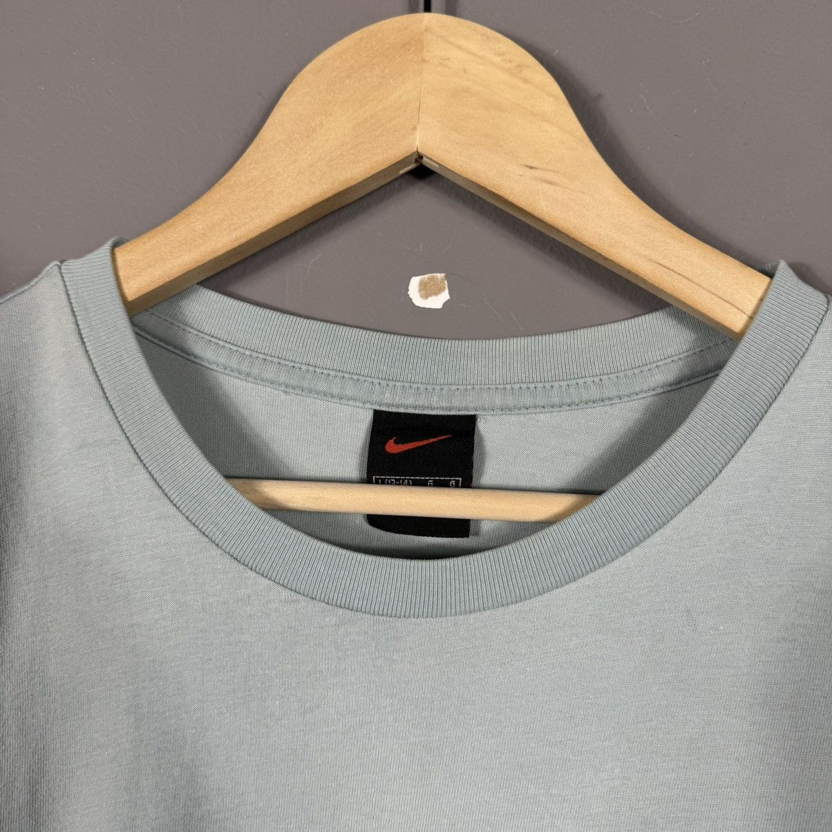 Nike × Vintage Vintage Nike Central Logo T-shirt Size L / US 10 / IT 46 - 5 Thumbnail