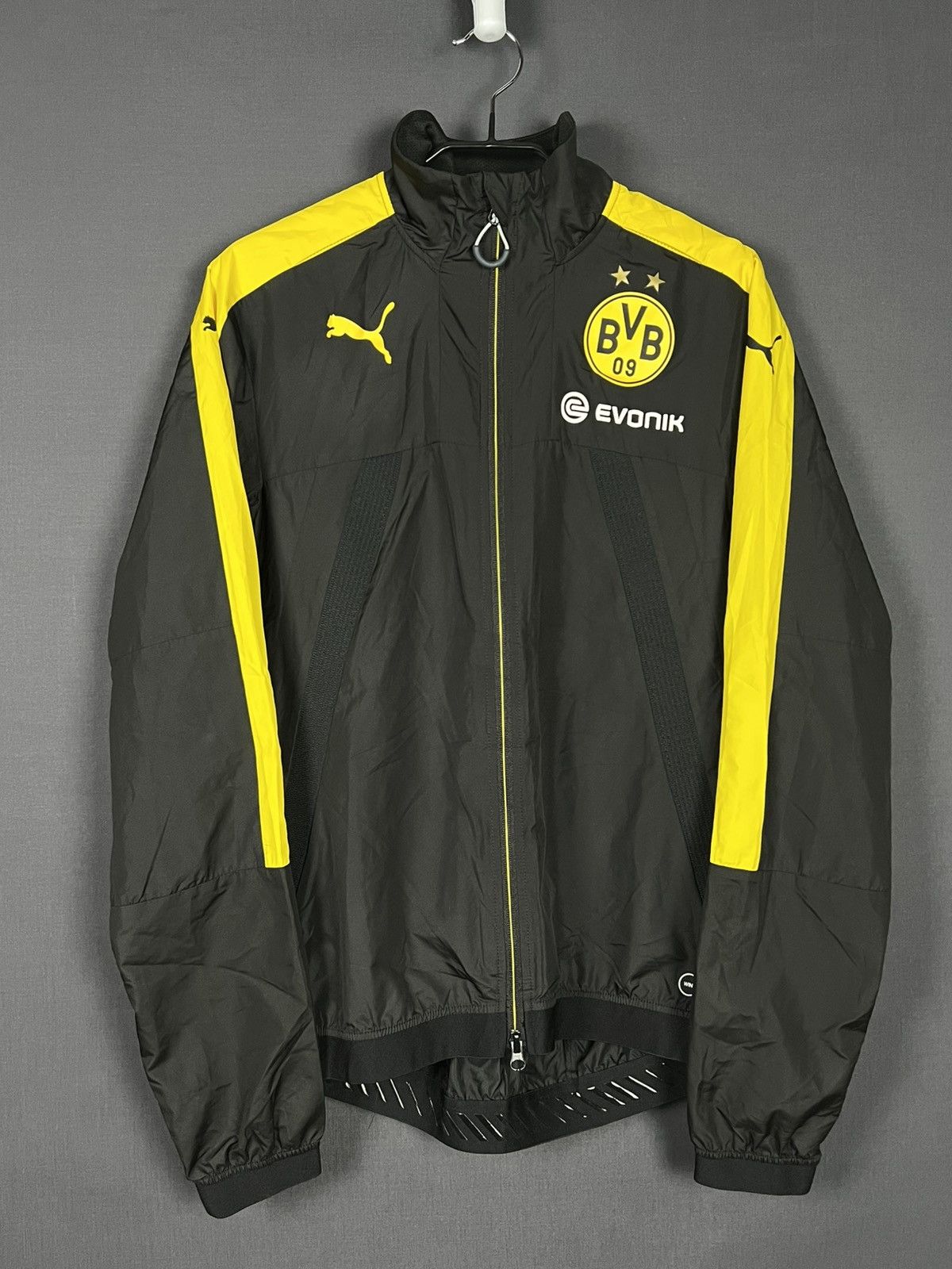 Puma × Vintage Men's soccer jacket Puma BVB 09 Borussia Dortmund size M Size US M / EU 48-50 / 2 - 1 Thumbnail